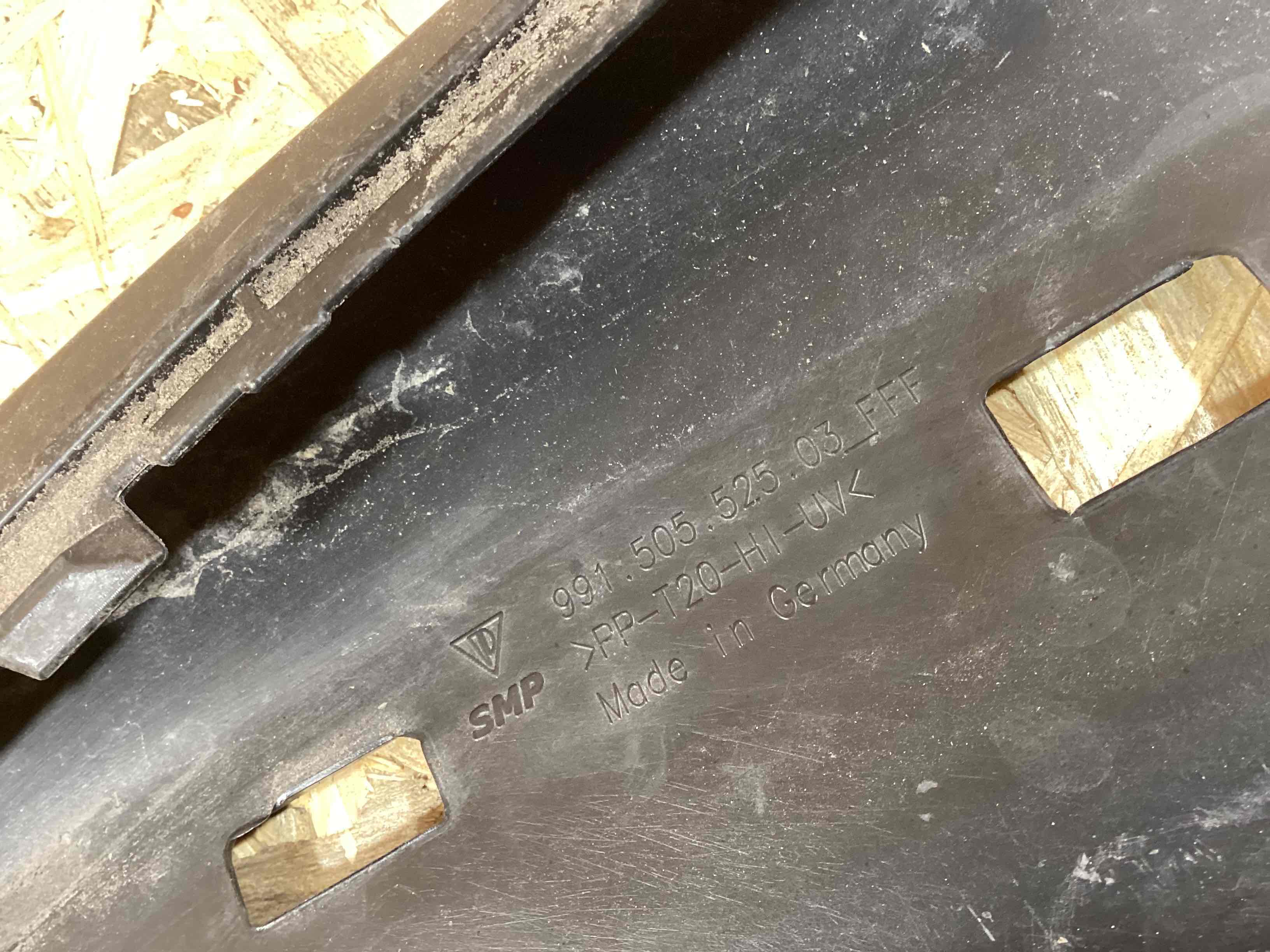 Накладка на бампер Porsche 911 100426-116