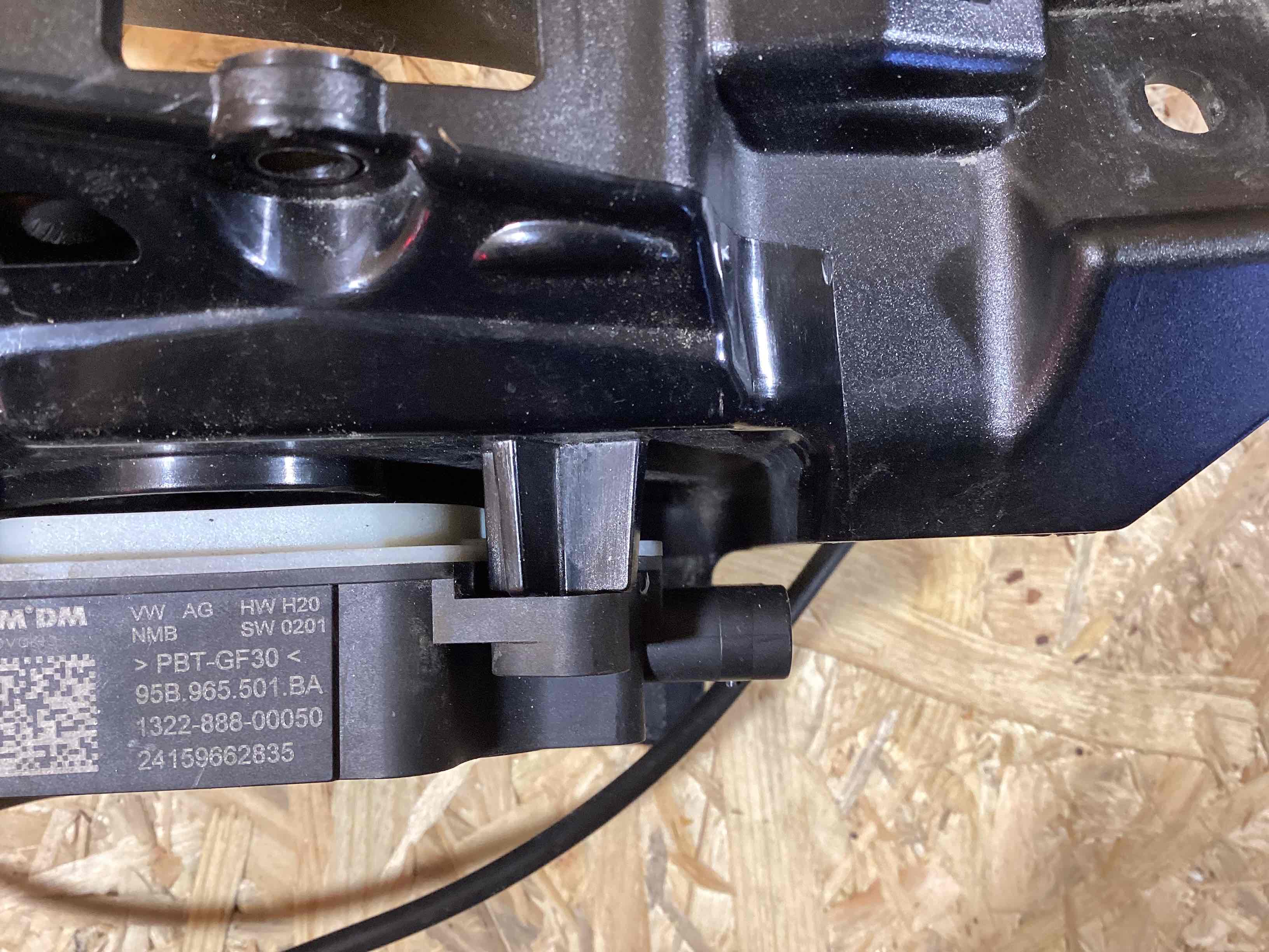 Жалюзи радиатора Porsche 911 100426-117