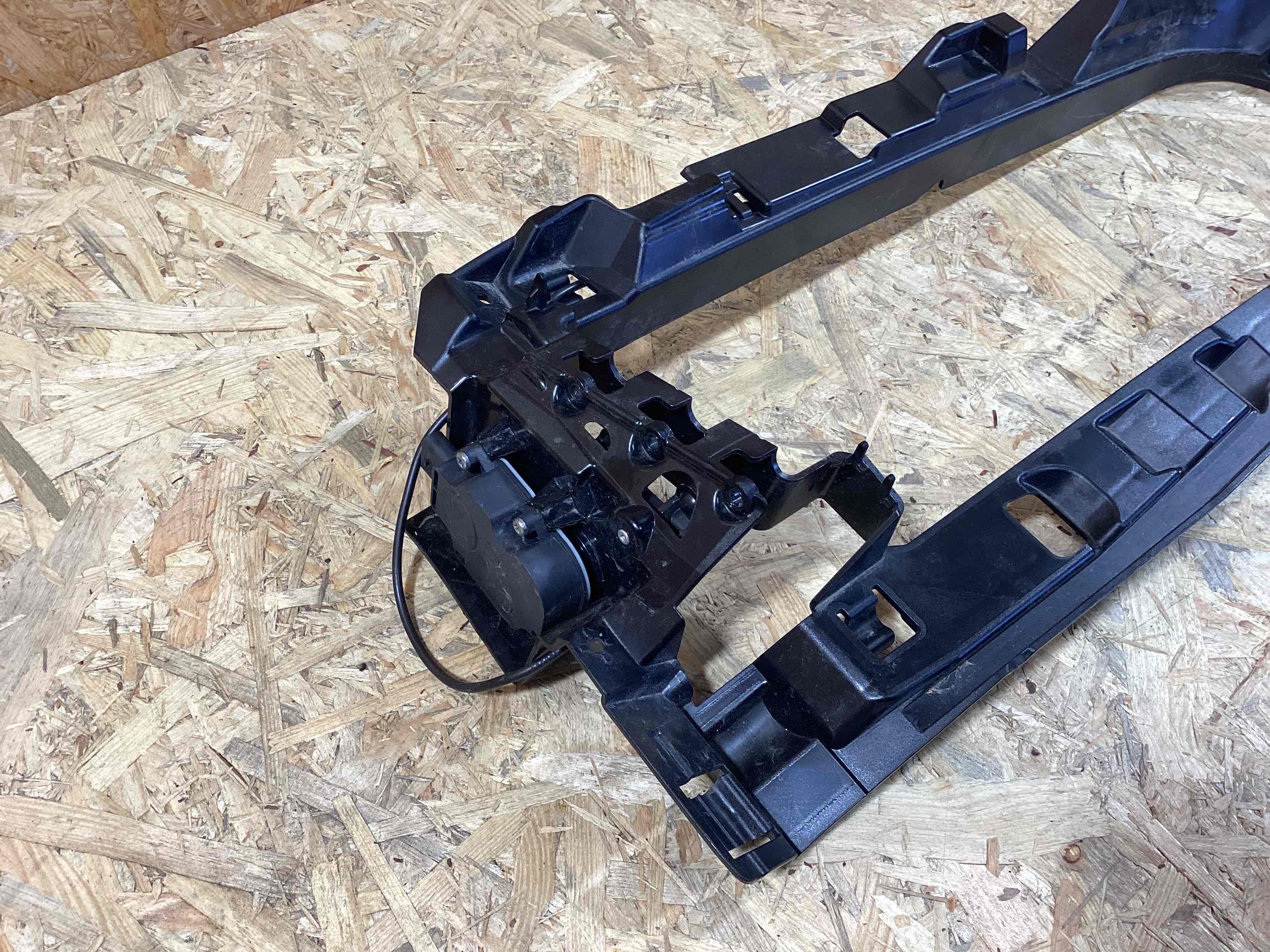 Жалюзи радиатора Porsche 911 100426-118