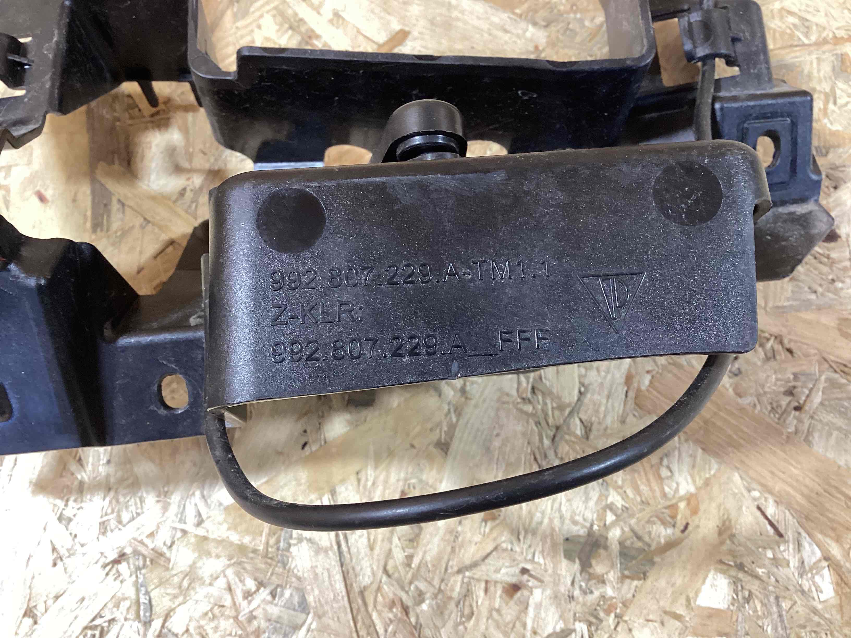 Жалюзи радиатора Porsche 911 100426-118