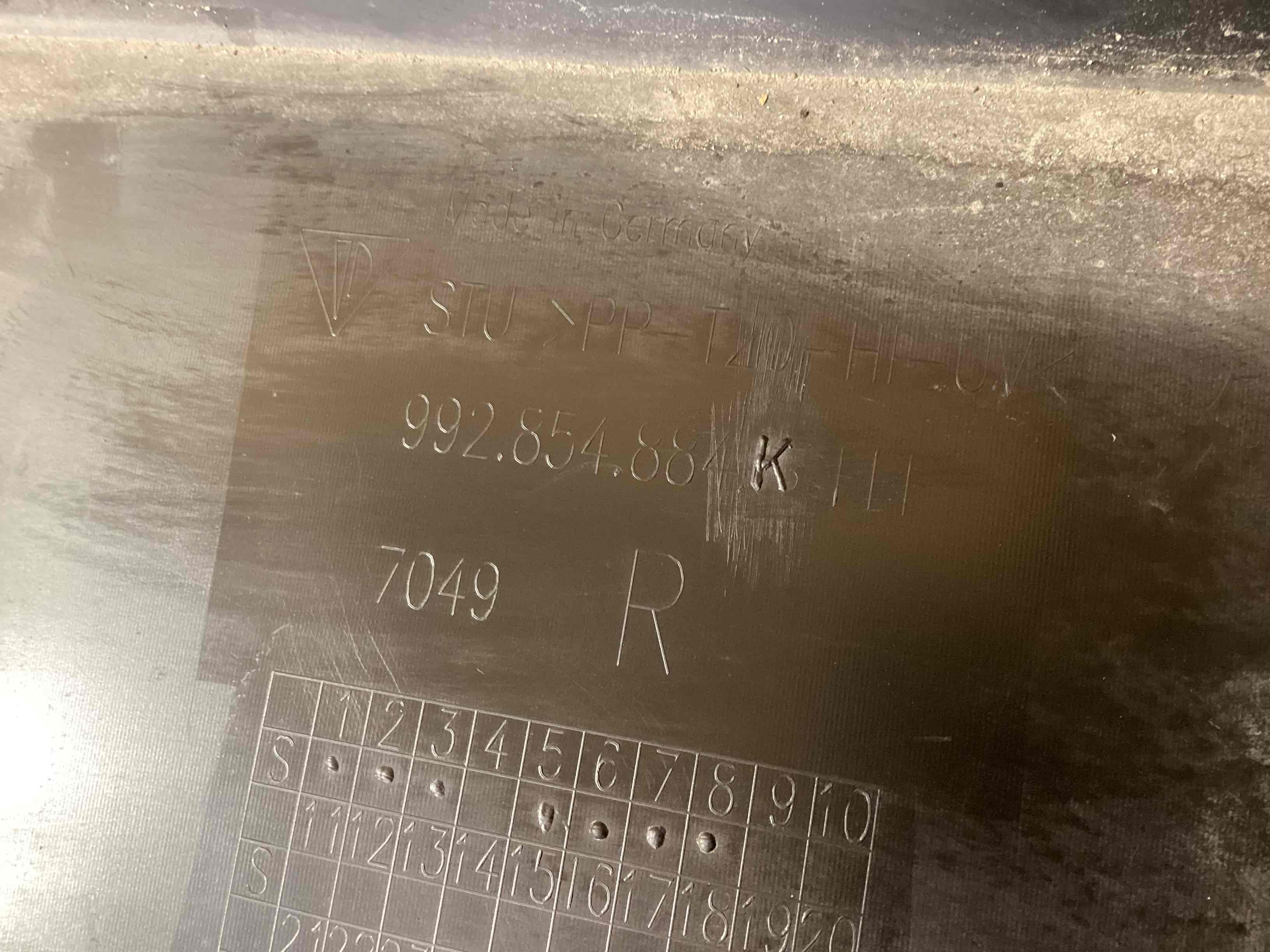 Порог правый Porsche 911 100426-121