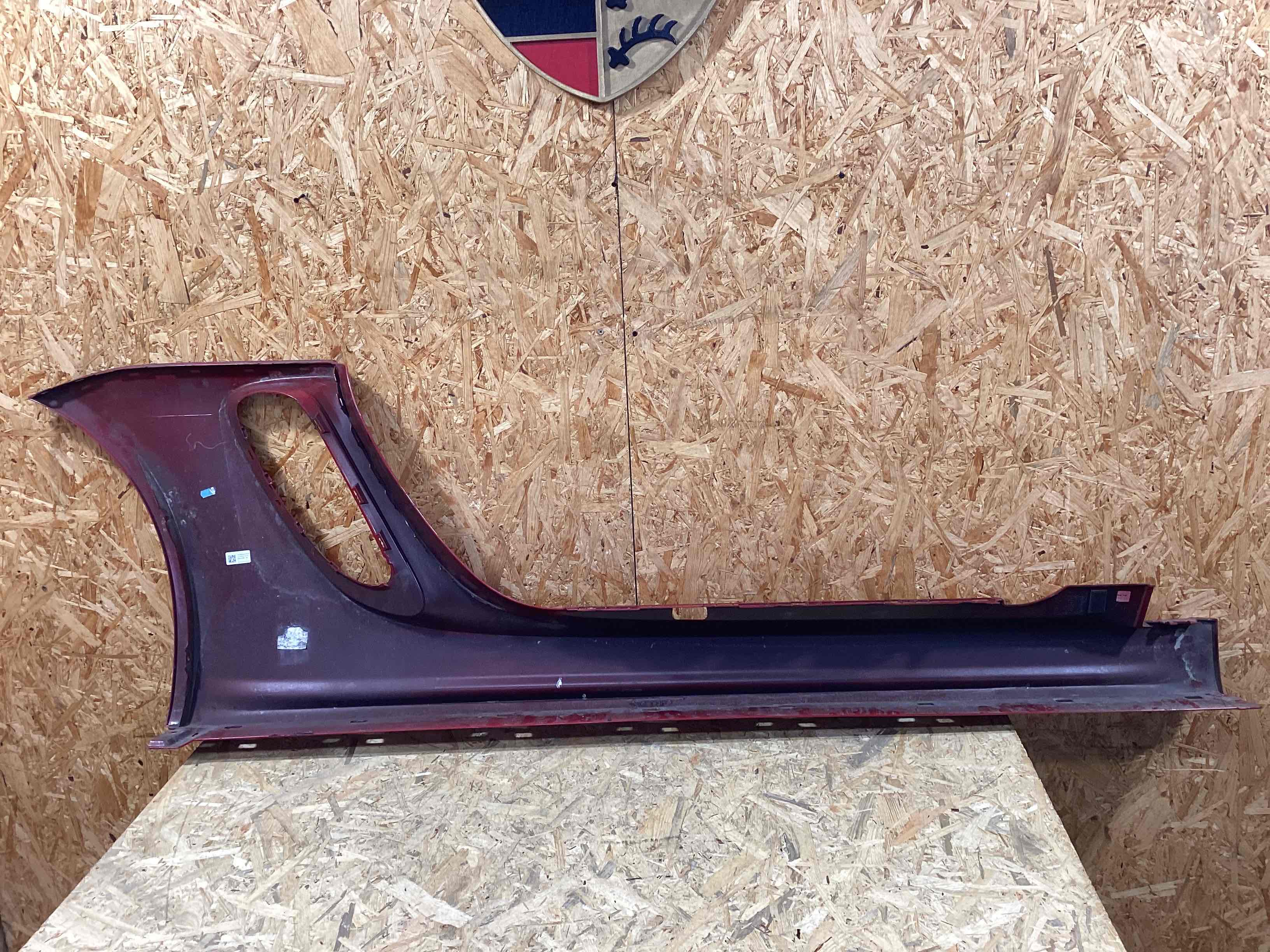 Порог левый Porsche Boxster 718 100426-126