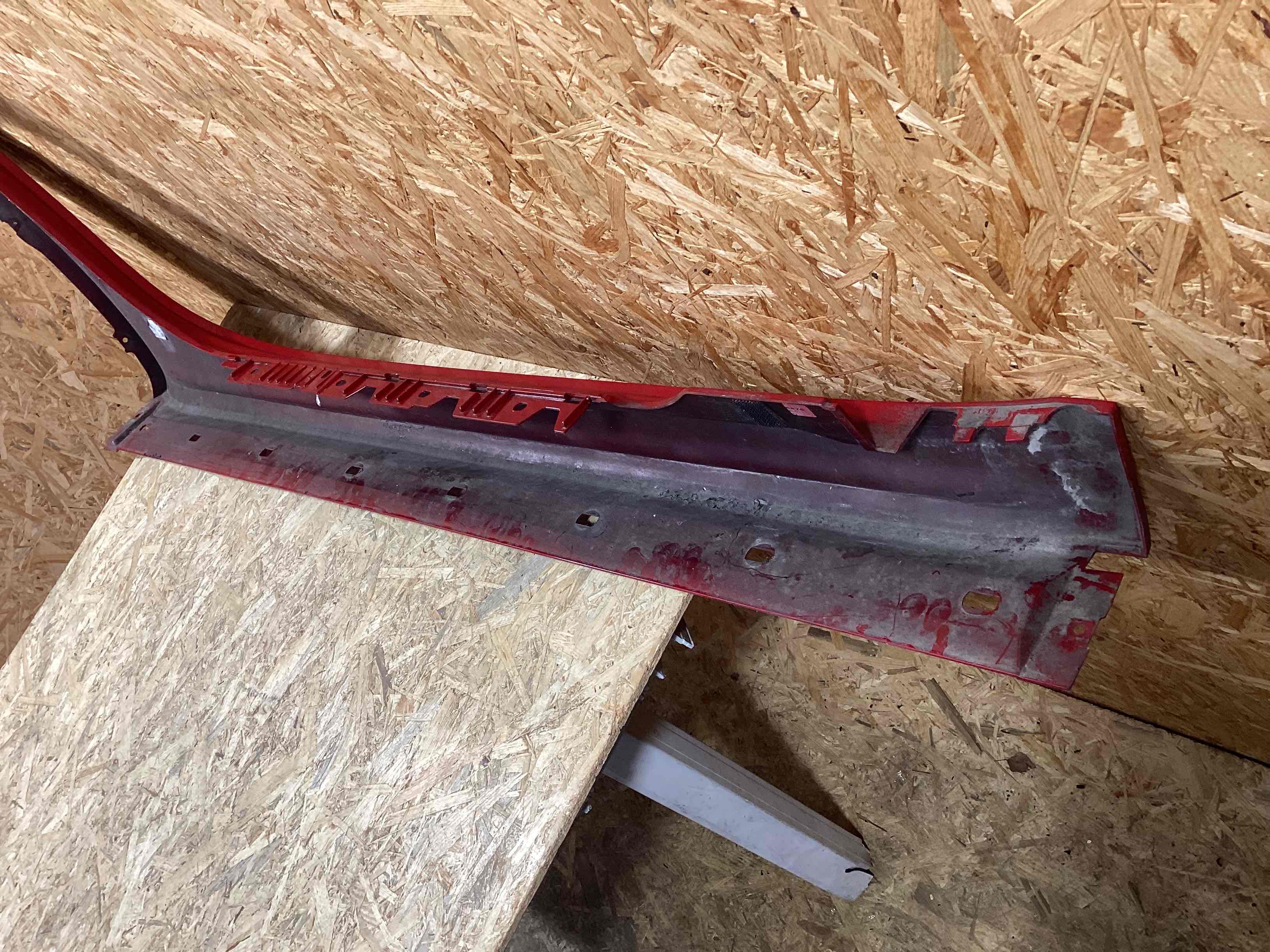 Порог левый Porsche Boxster 718 100426-126