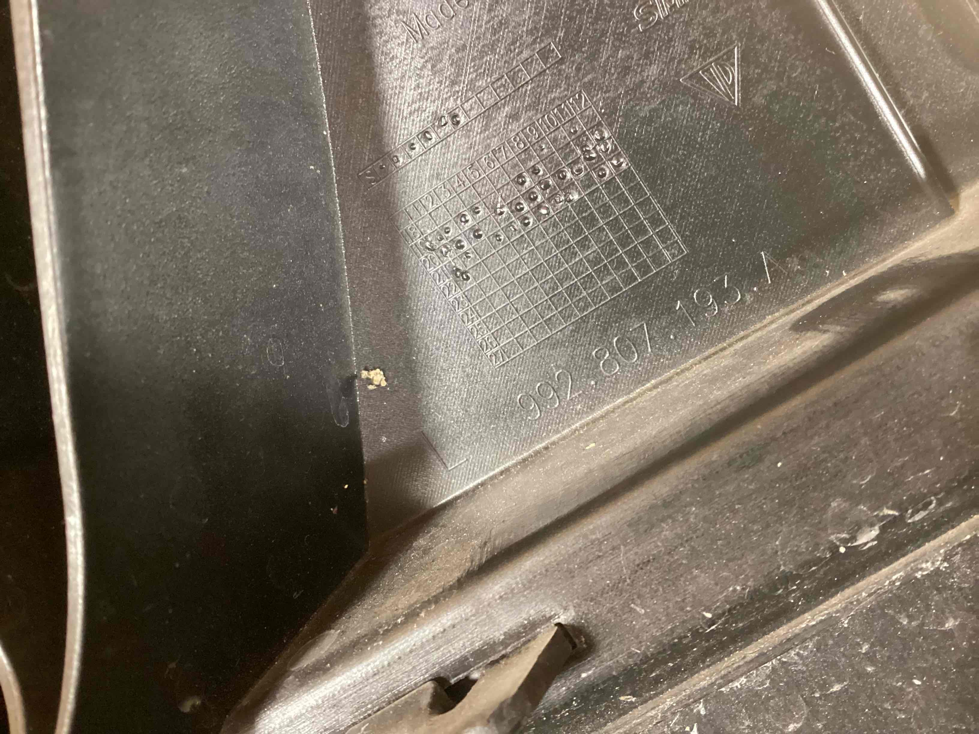 Крепление бампера Porsche 911 100826-108