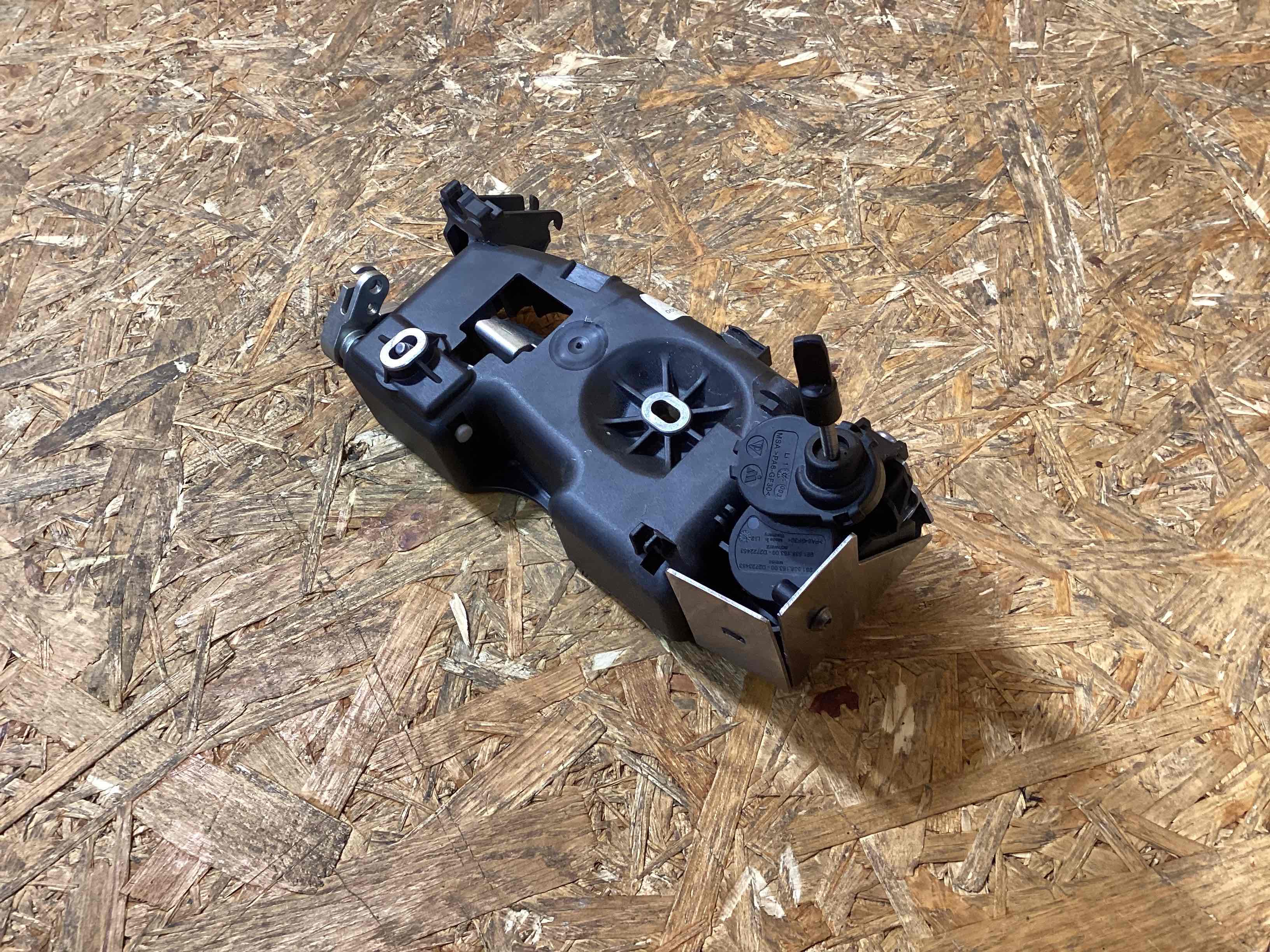 Замок двери передней левой Porsche 911 100326-103