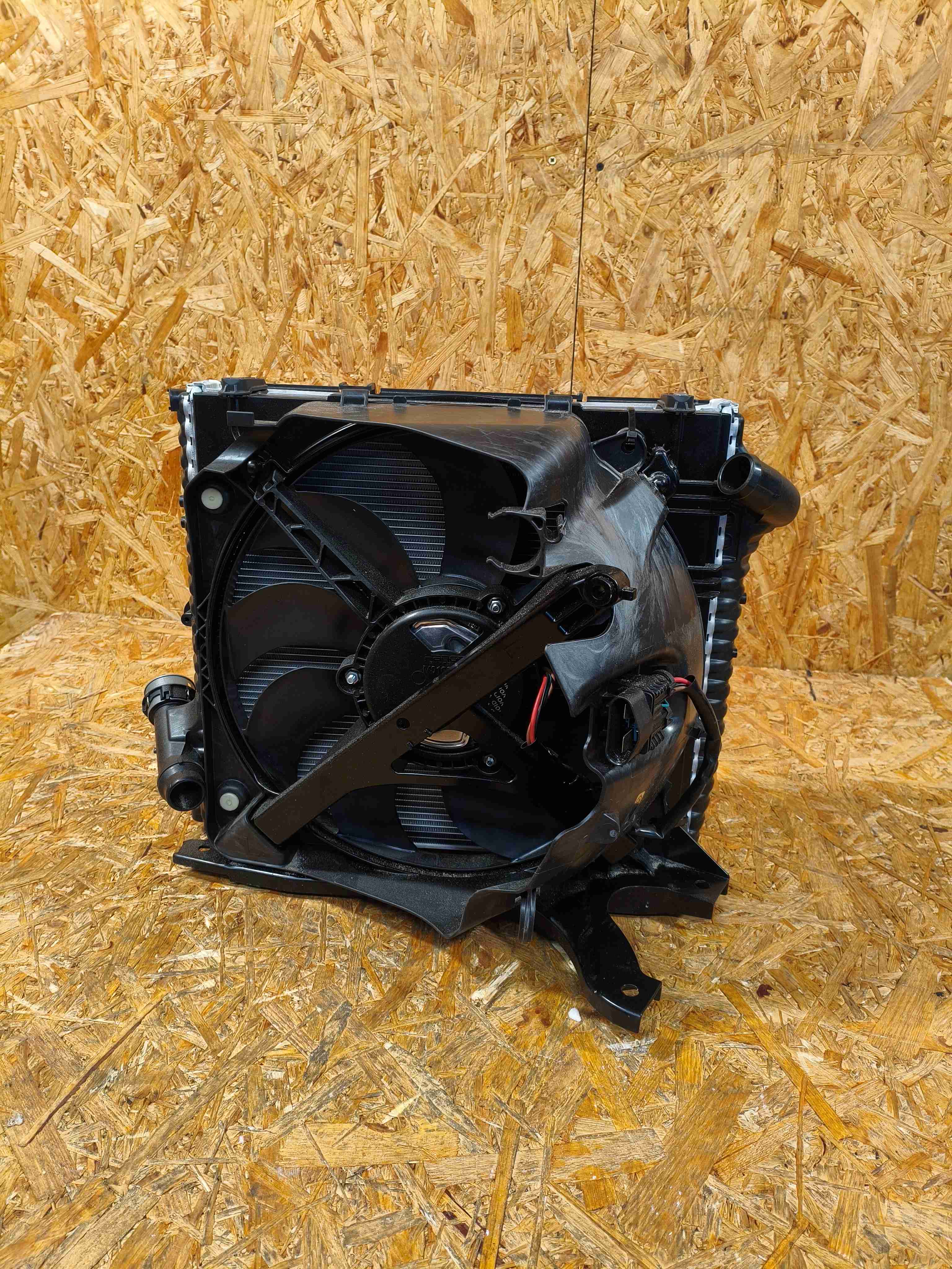 Кассета радиаторов Porsche 911 080126-101