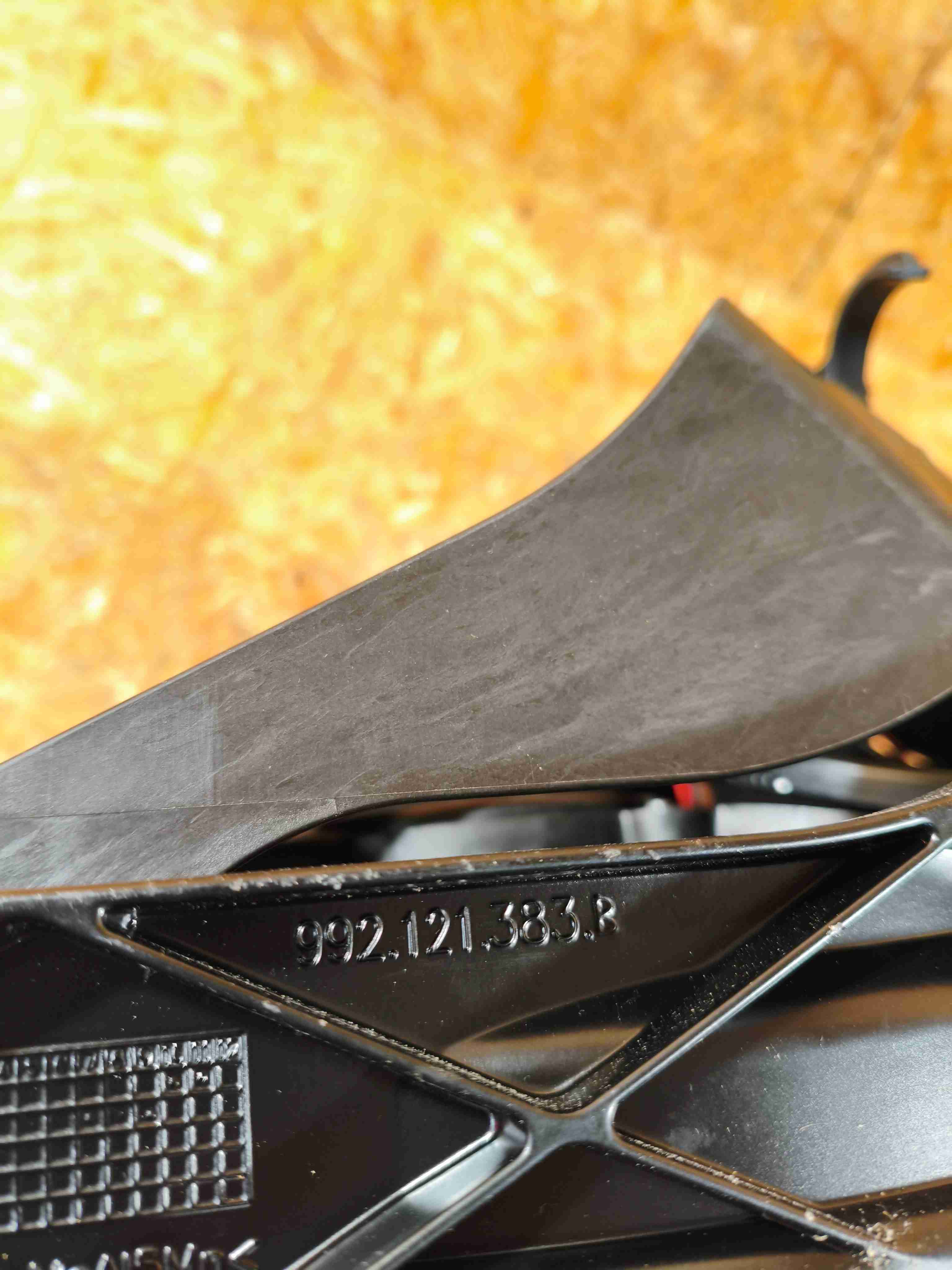 Кассета радиаторов Porsche 911 080126-101