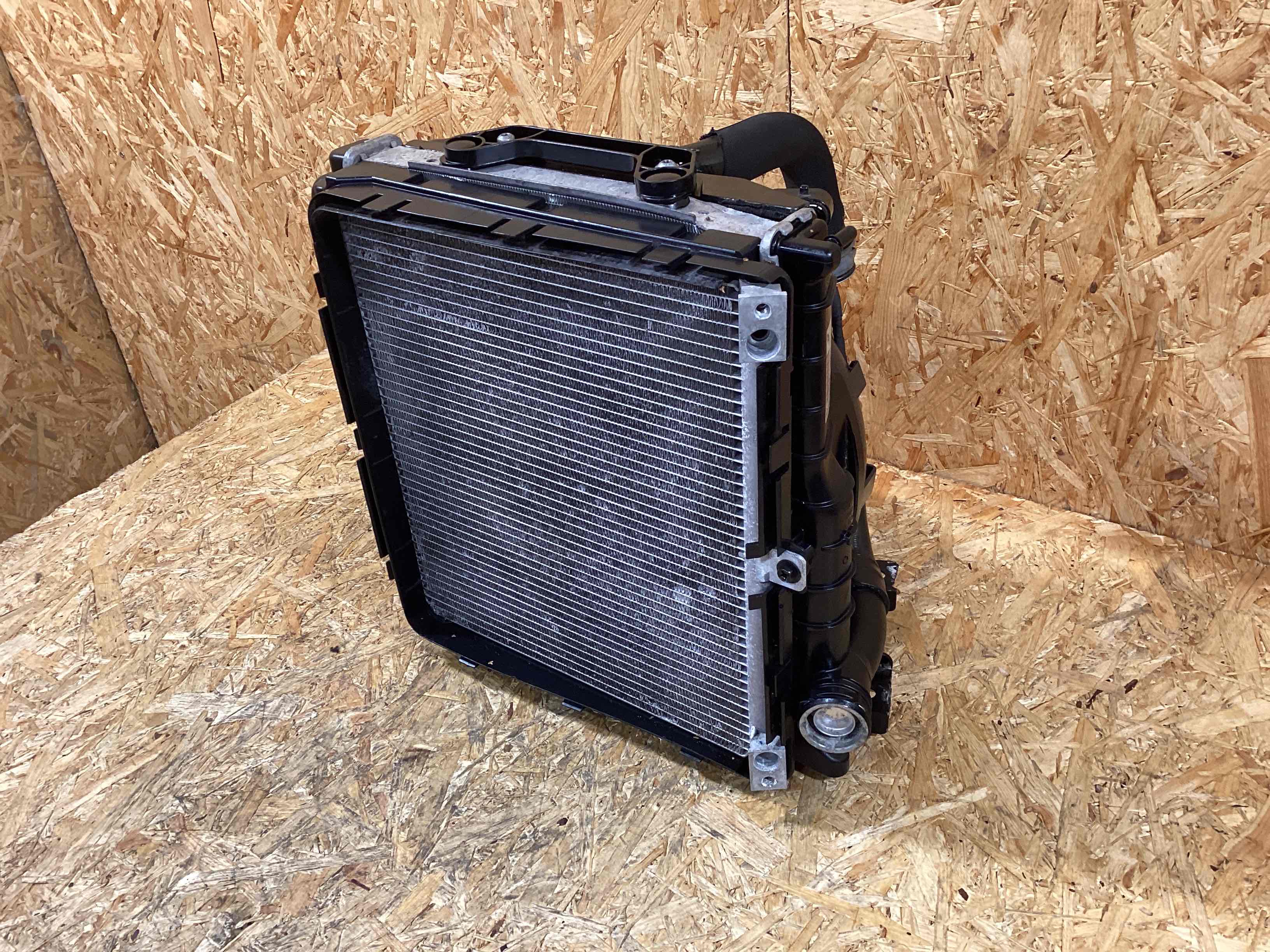 Вентилятор радиатора, вентиляторы Porsche 911 101025-107