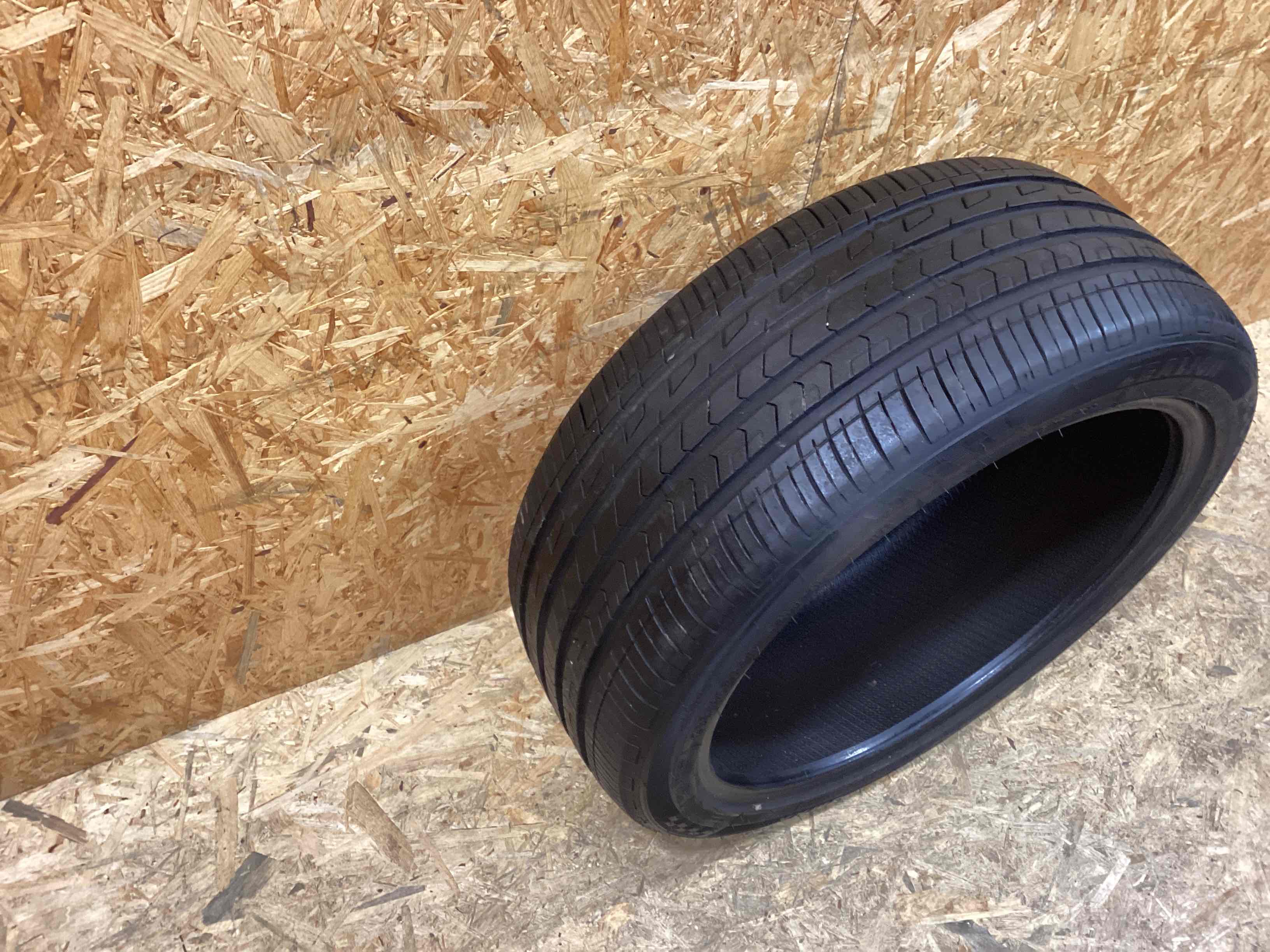 Колесо запасное, держатель, кронштейн, обшивка Porsche Macan 101125-102