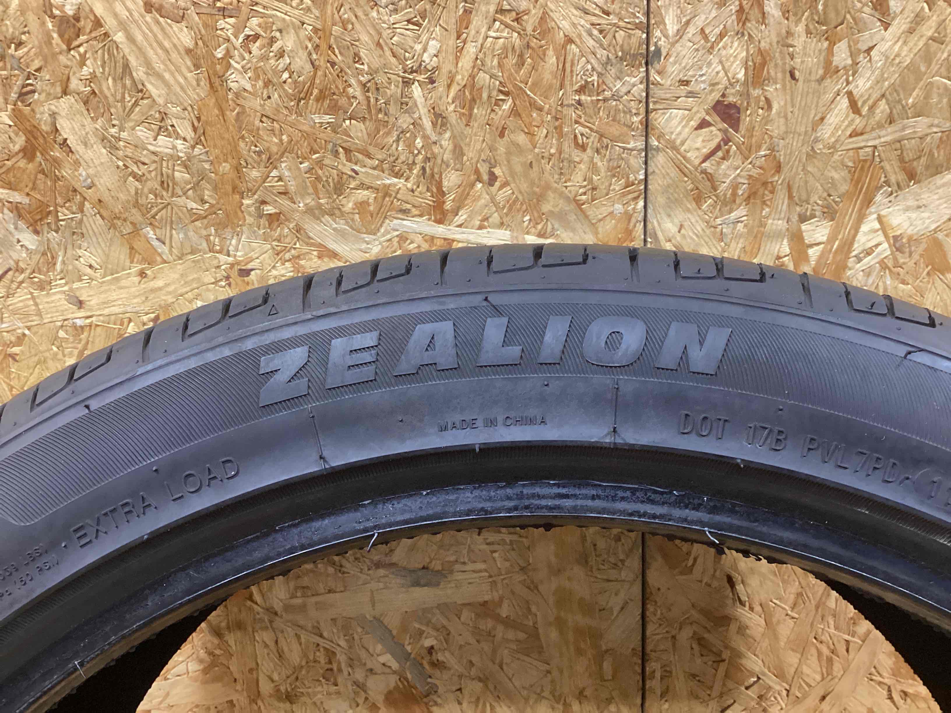 Колесо запасное, держатель, кронштейн, обшивка Porsche Macan 101125-102