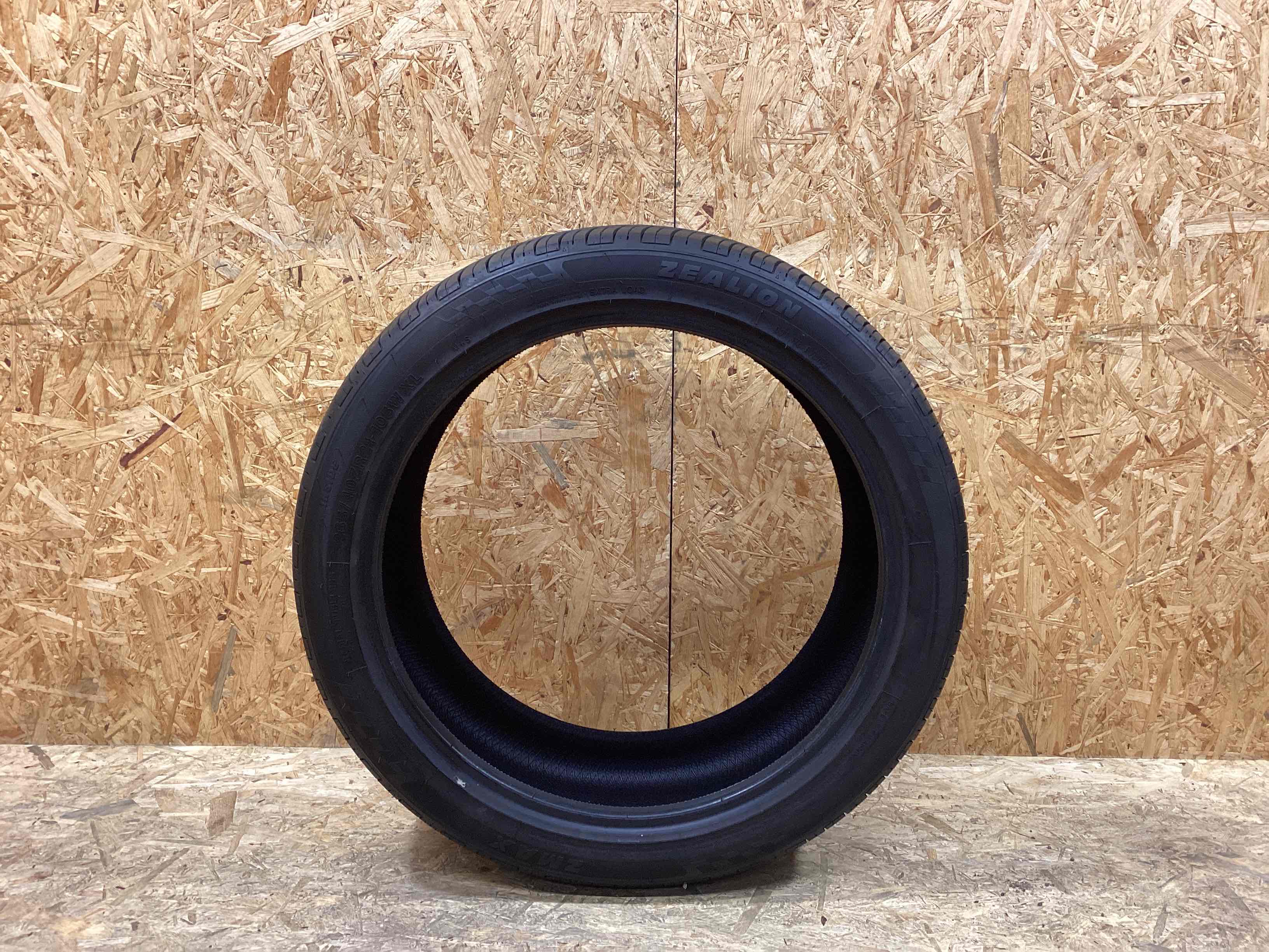 Колесо запасное, держатель, кронштейн, обшивка Porsche Macan 101125-102