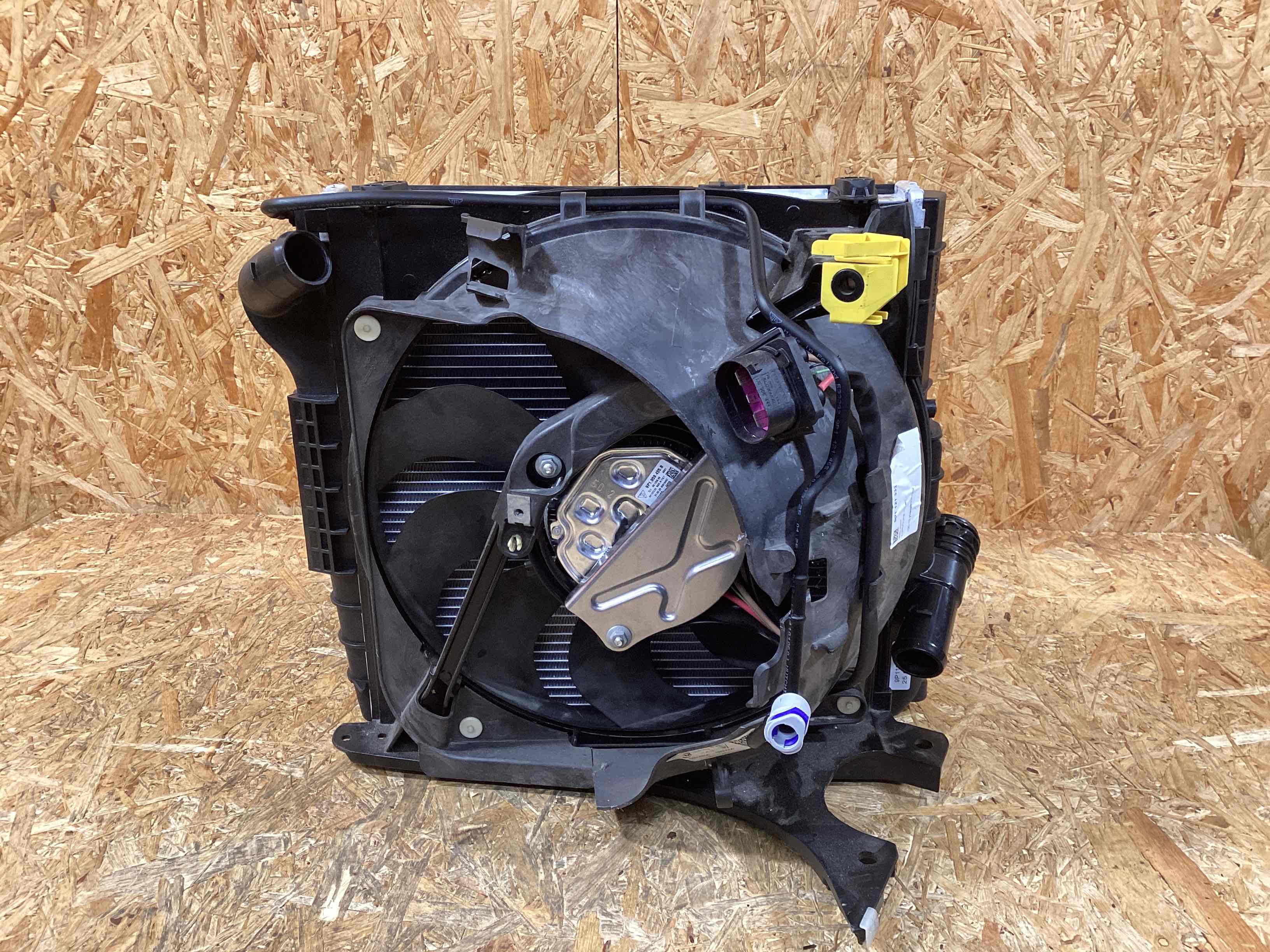 Вентилятор радиатора, вентиляторы Porsche Boxster 718 101125-104