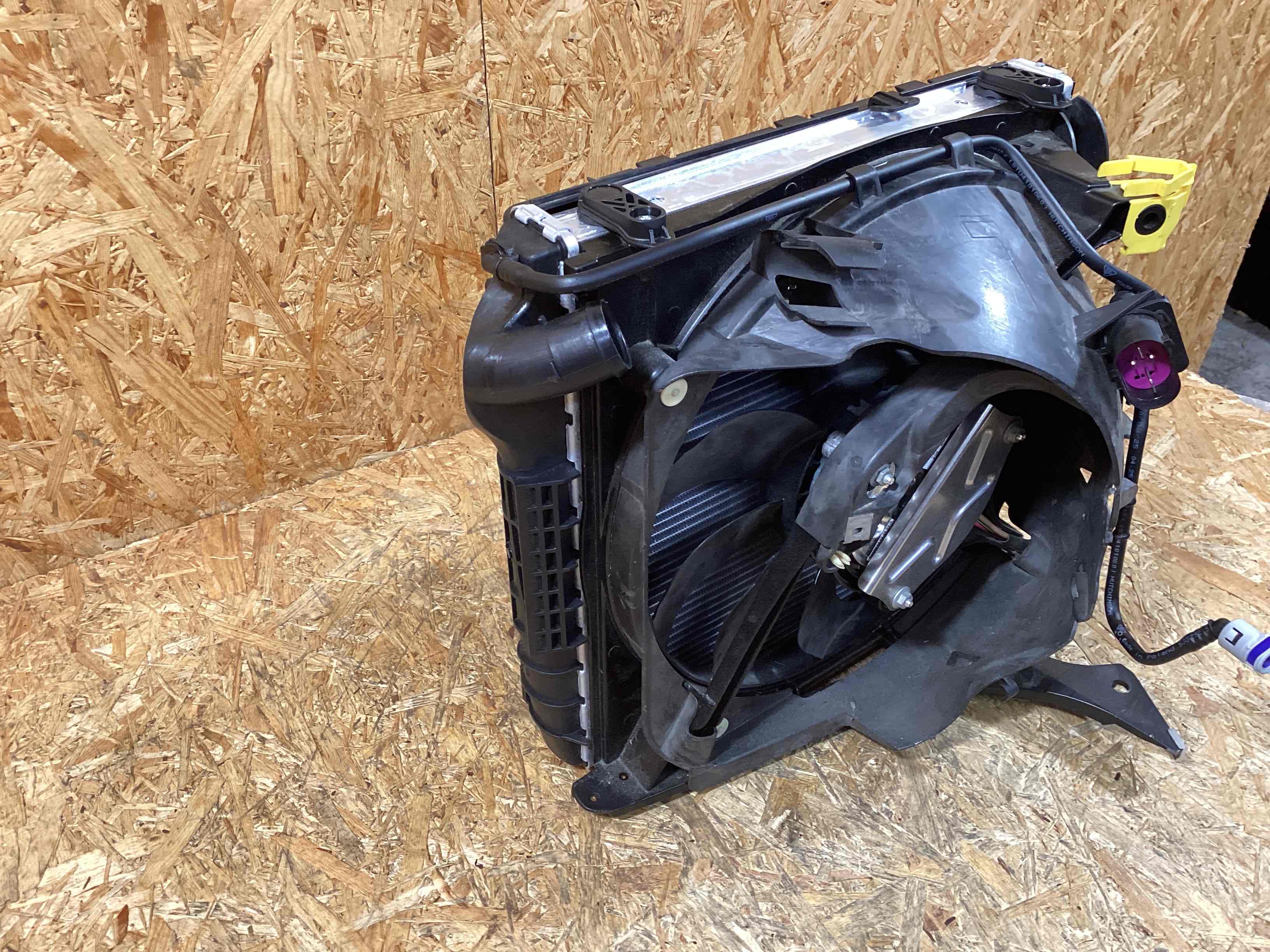 Вентилятор радиатора, вентиляторы Porsche Boxster 718 101125-104