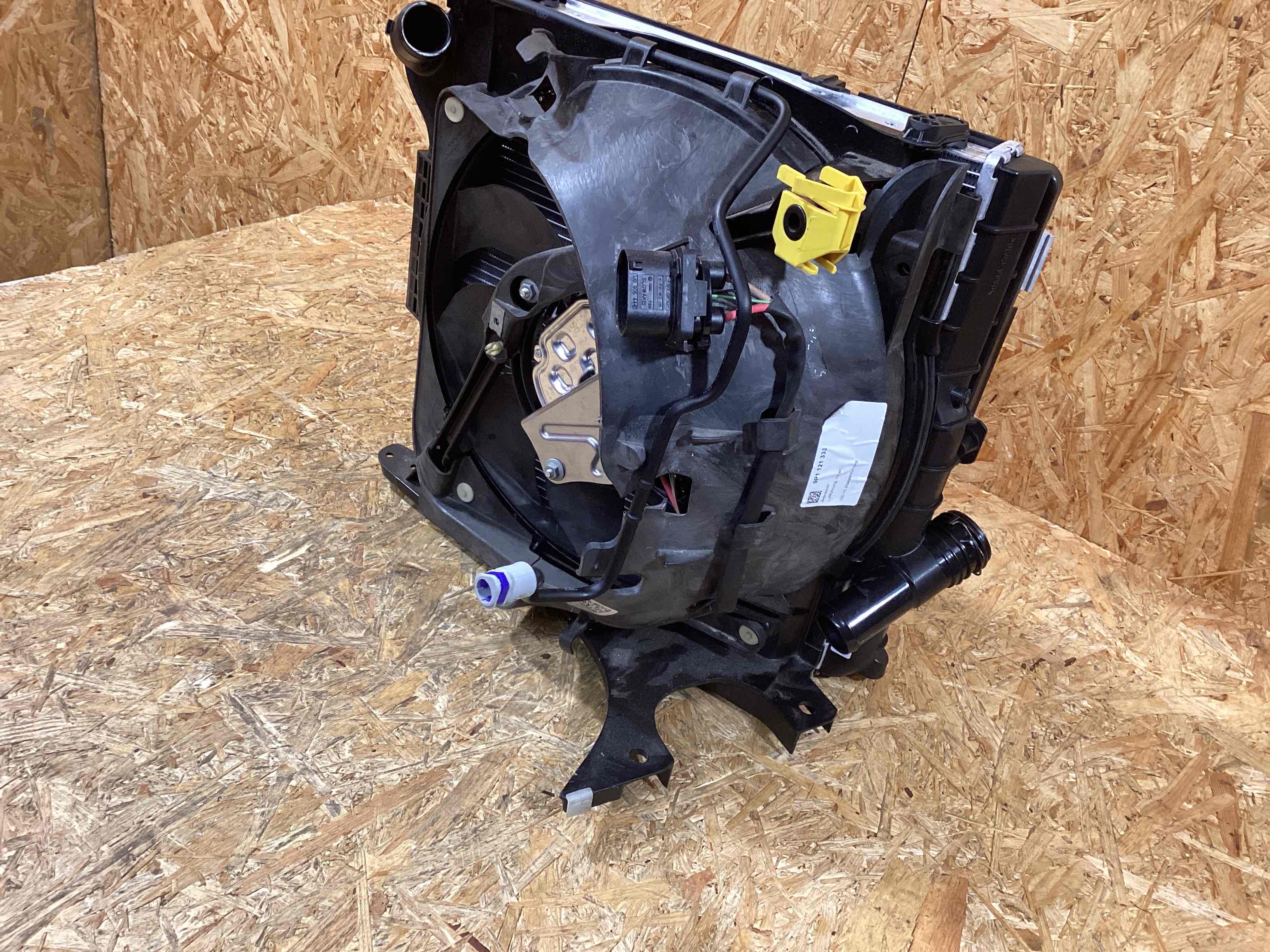 Вентилятор радиатора, вентиляторы Porsche Boxster 718 101125-104