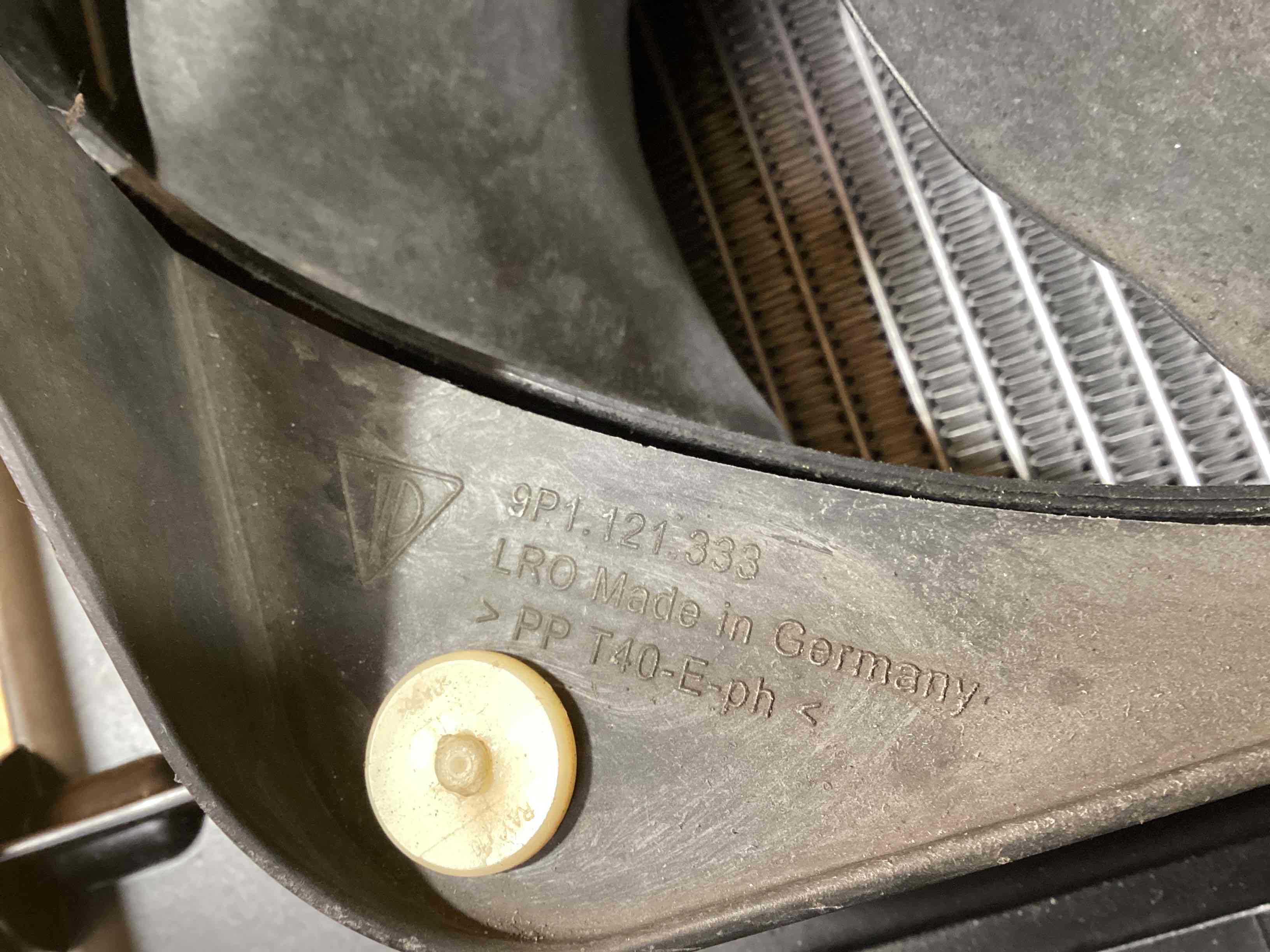 Вентилятор радиатора, вентиляторы Porsche Boxster 718 101125-104