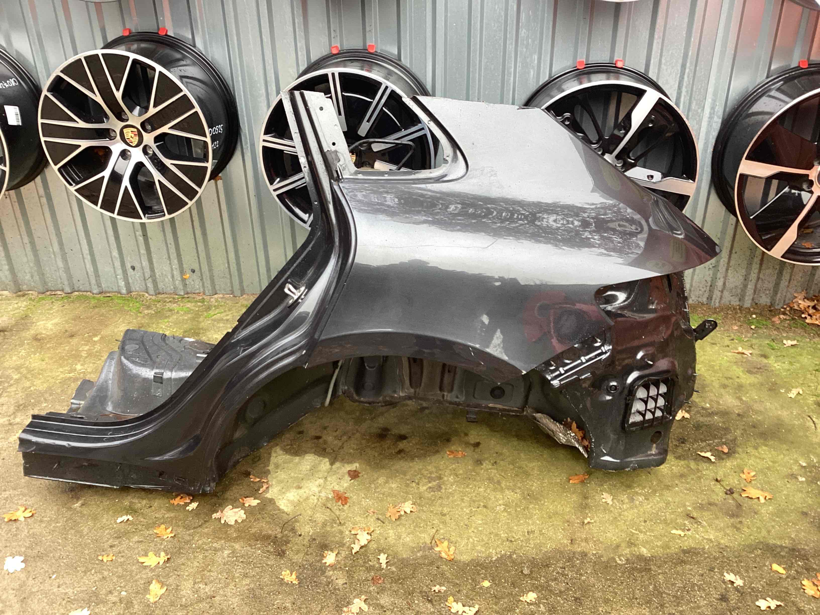 Крыло заднее левое Porsche Macan 101125-105