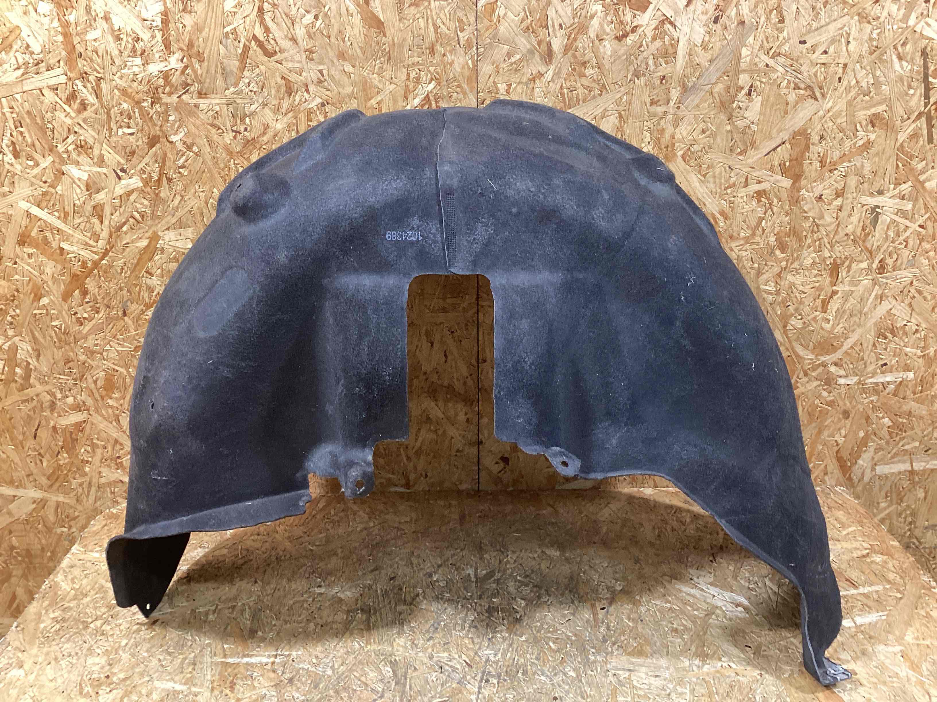 Защита арок задняя левая (подкрылок) Porsche Macan 101125-109