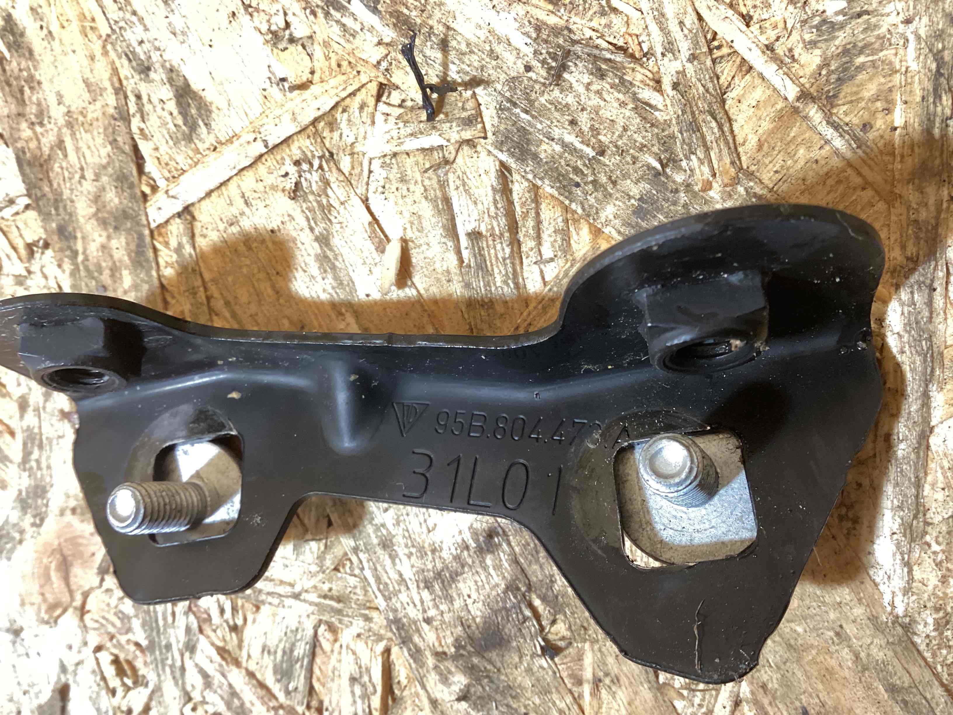 Крепление, кронштейн Porsche Macan 101125-112