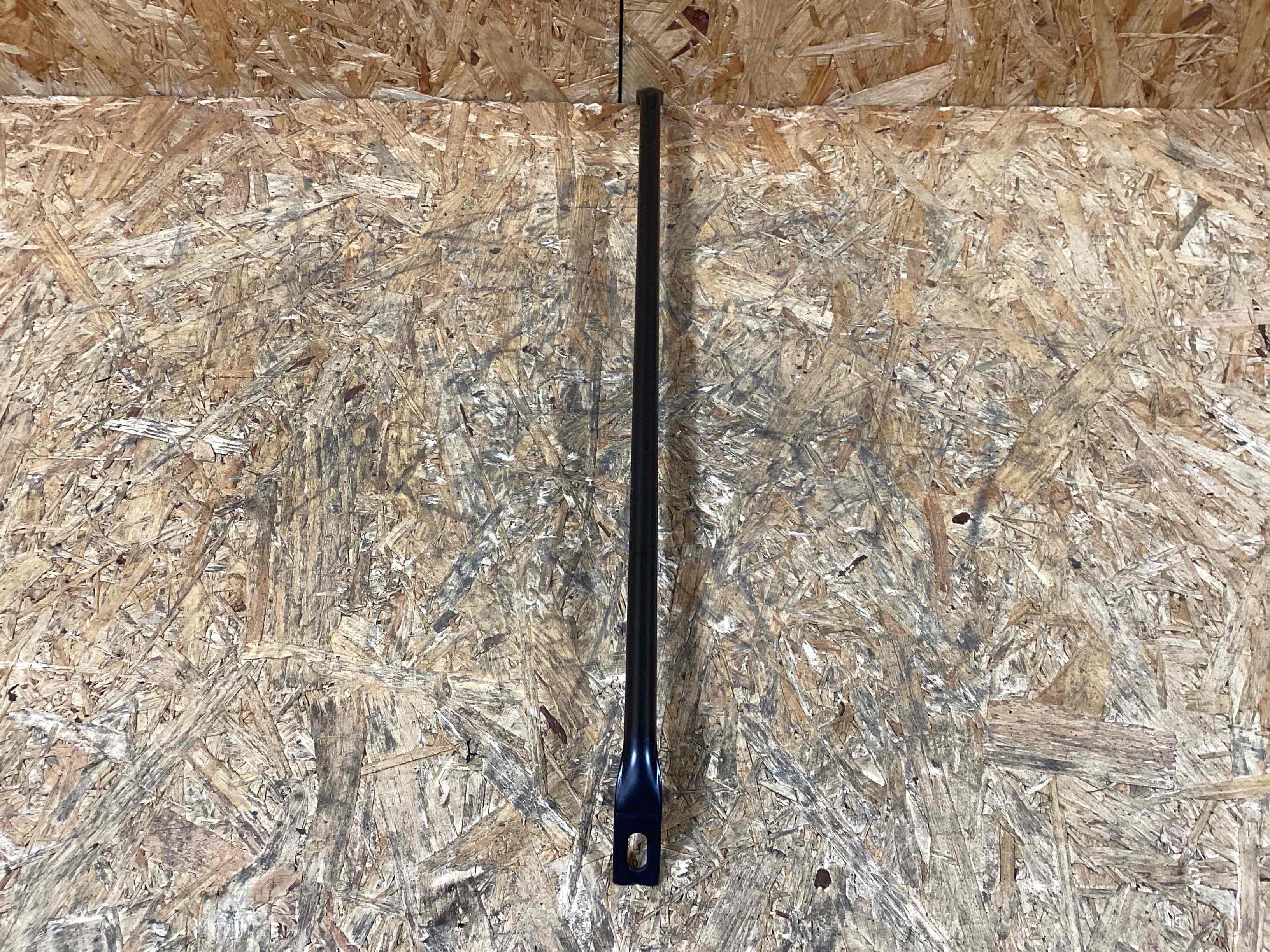 Крепление крыла Porsche 911 101125-117