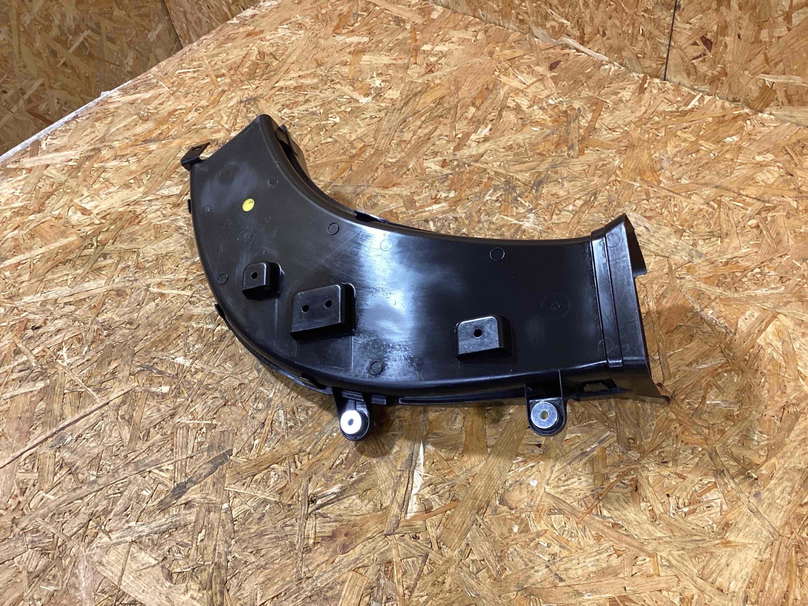 Воздуховод Porsche Cayenne 101225-109