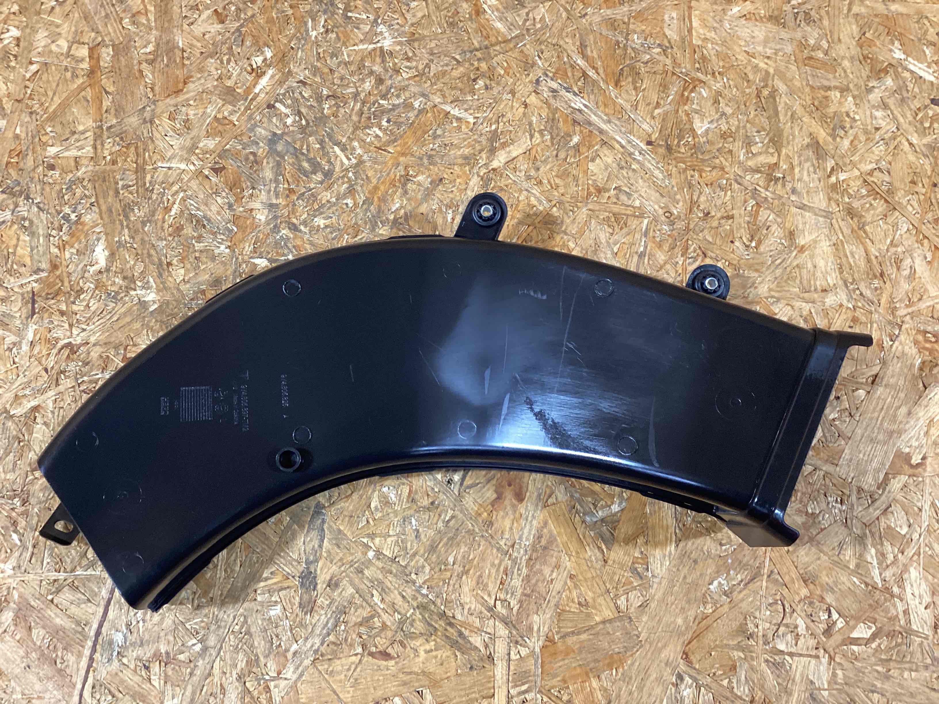 Воздуховод Porsche Cayenne 101225-110