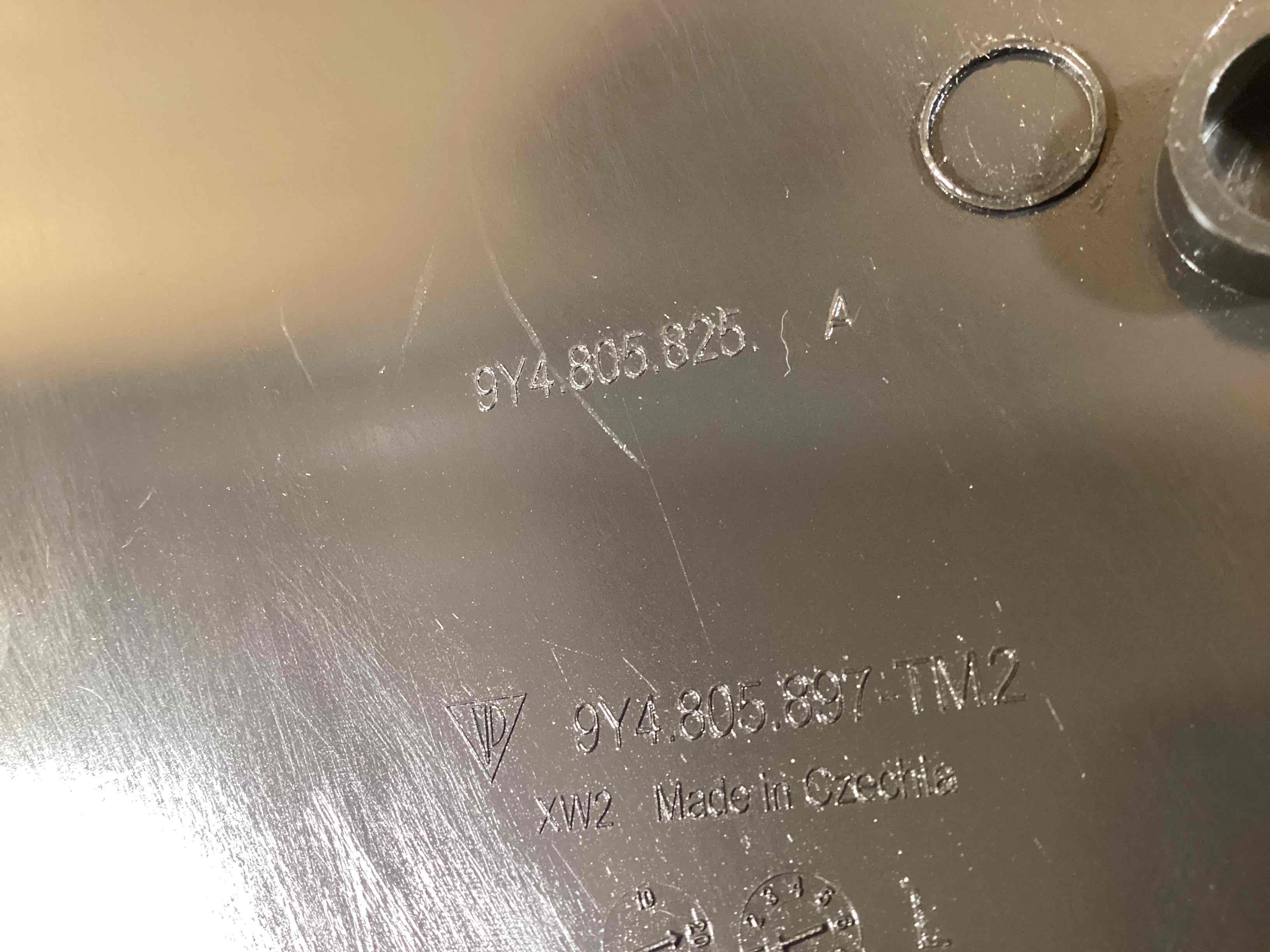 Воздуховод Porsche Cayenne 101225-110