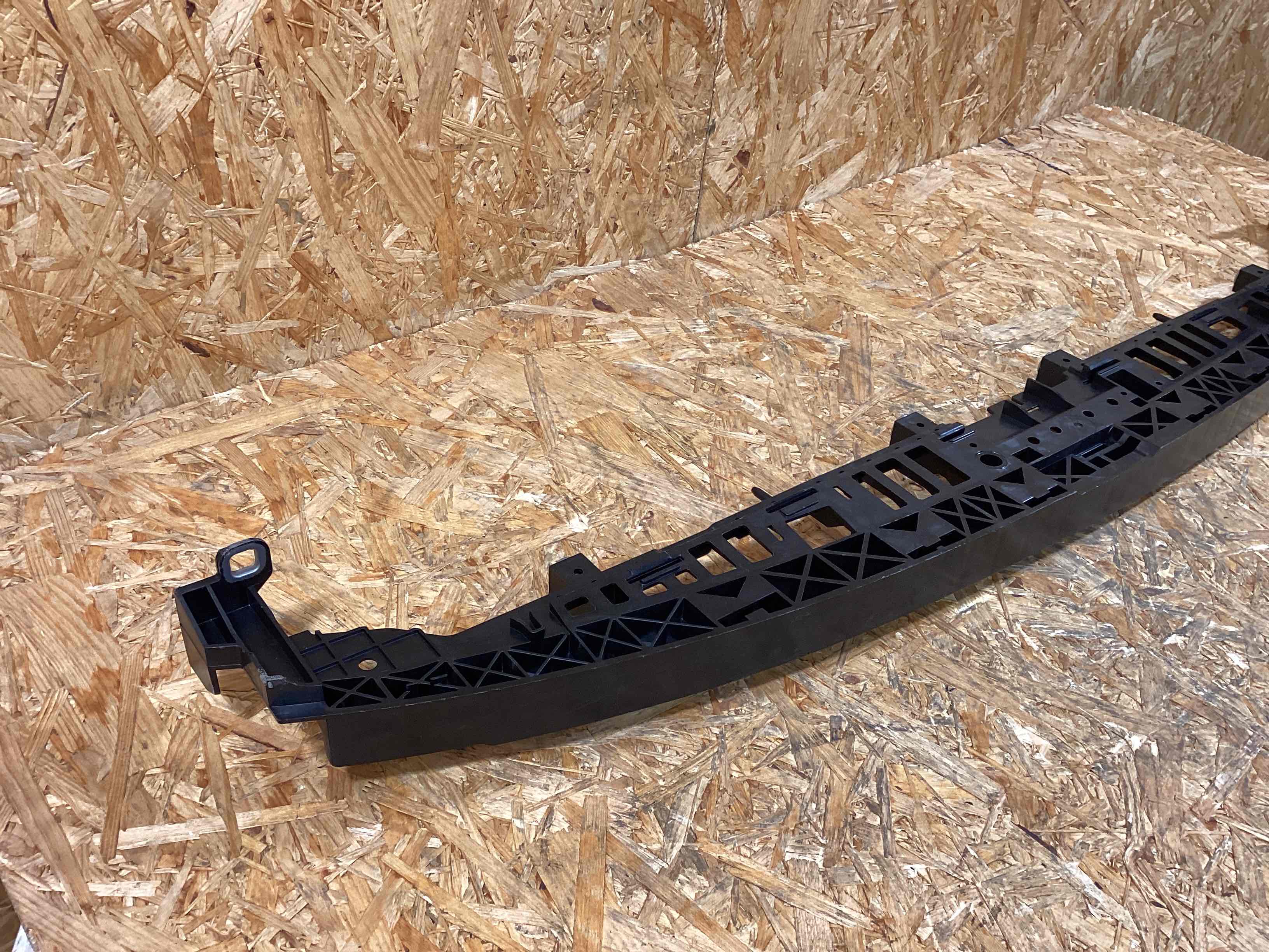 Опора радиатора, крепление/кронштейн, уплотнитель радиатора Porsche Cayenne 101225-114