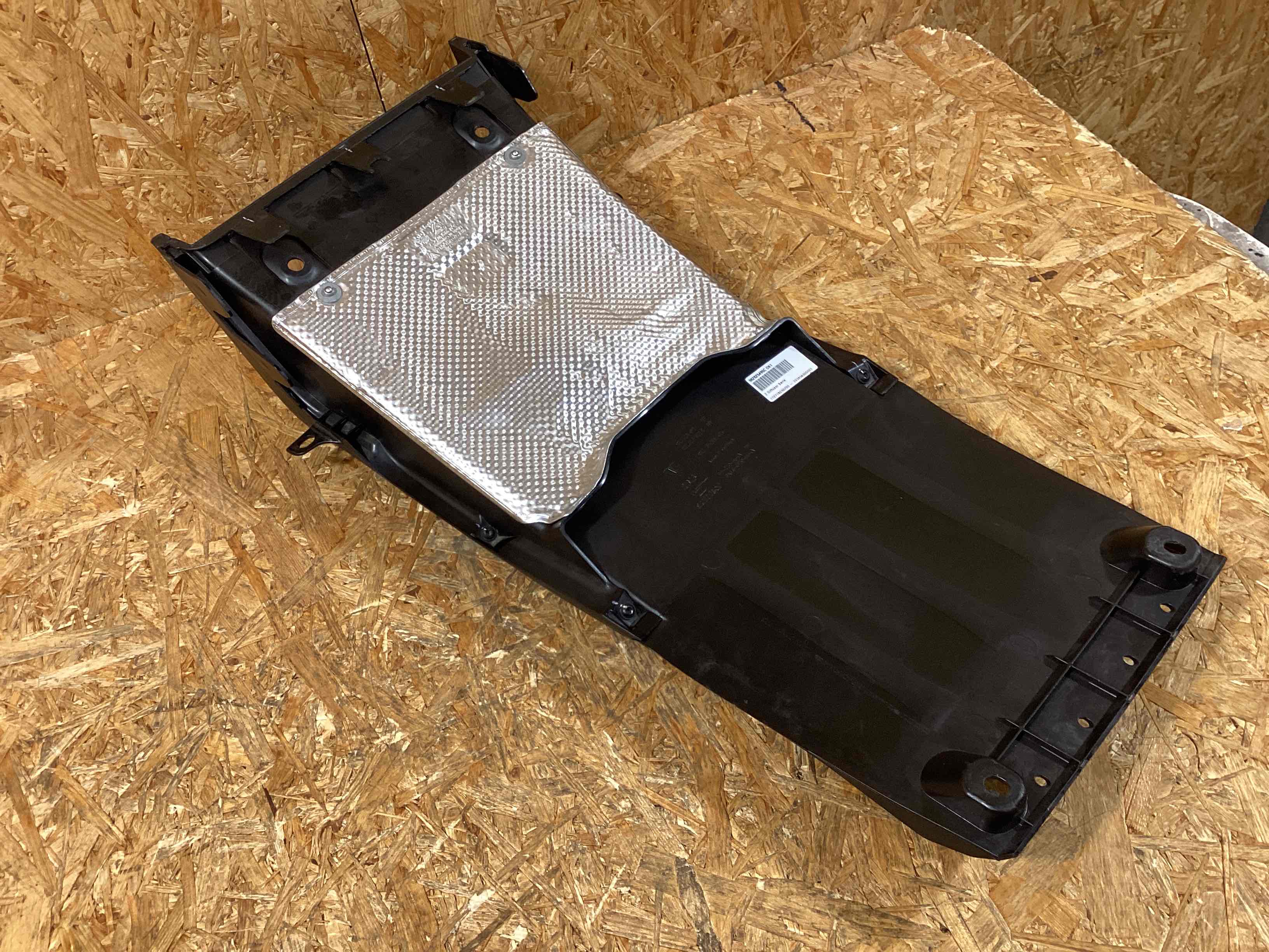 Бампер задний Porsche Boxster 718 101225-120