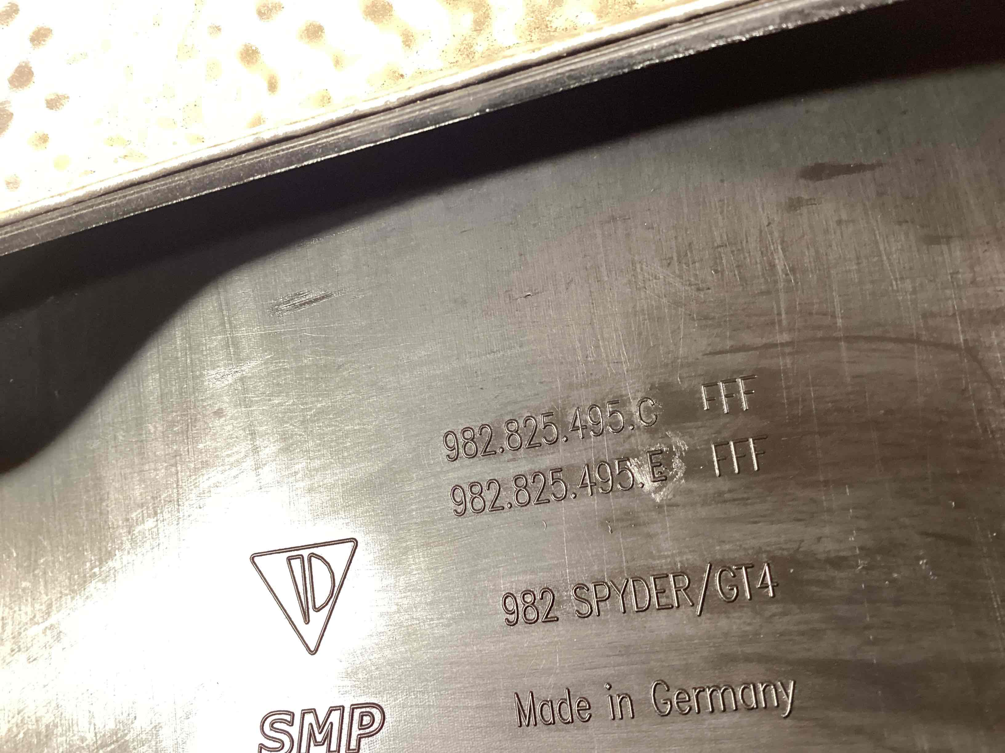 Бампер задний Porsche Boxster 718 101225-120