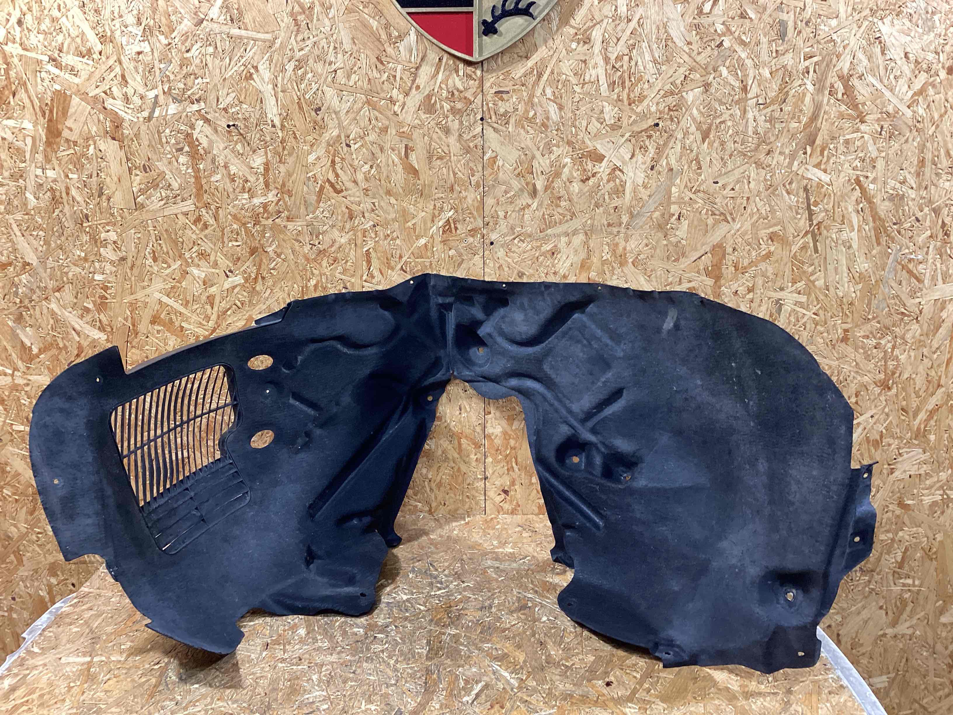 Защита арок передняя левая (подкрылок) Porsche Cayenne 110226-103