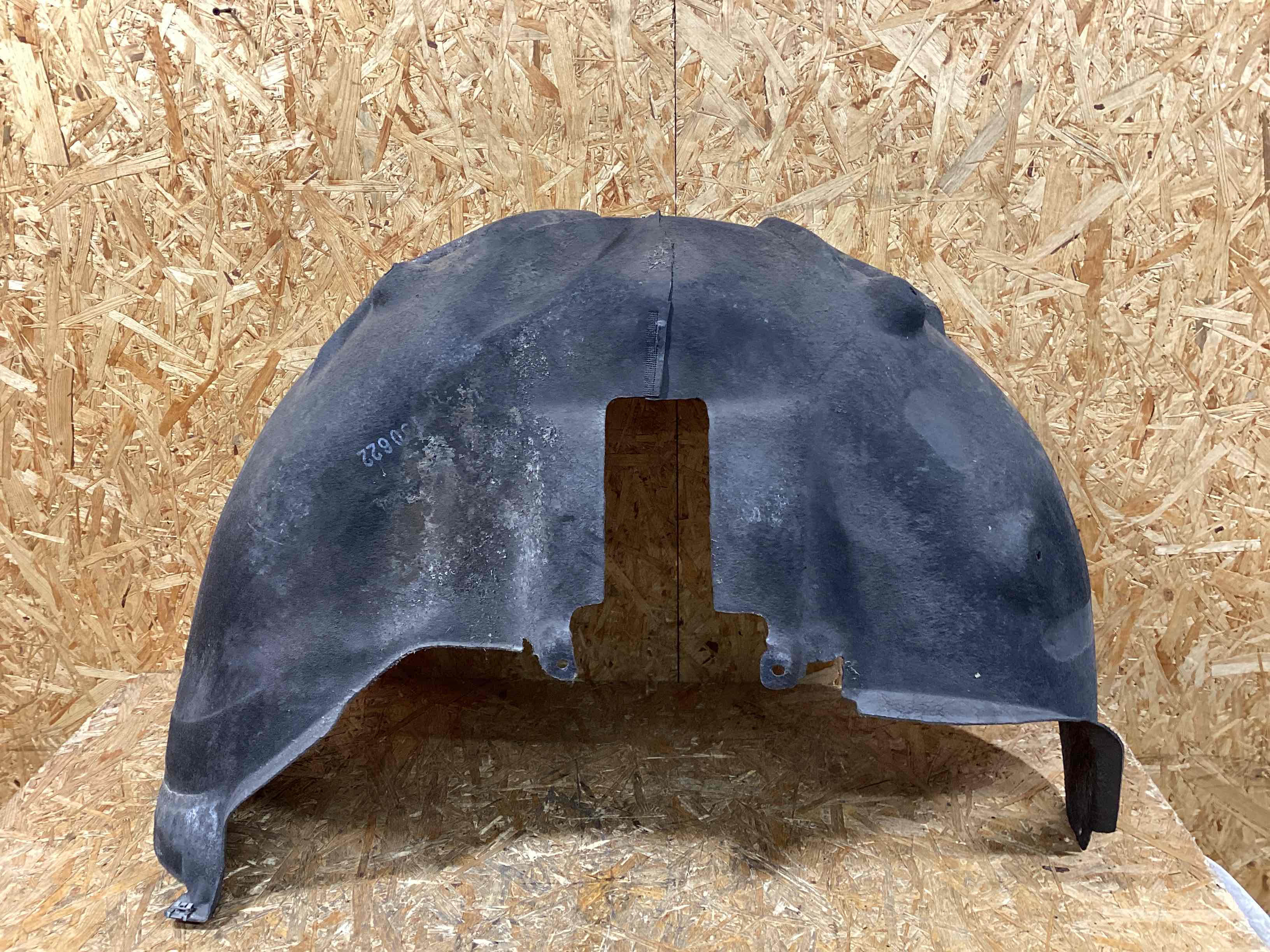 Защита арок задняя правая (подкрылок) Porsche Macan 110226-105