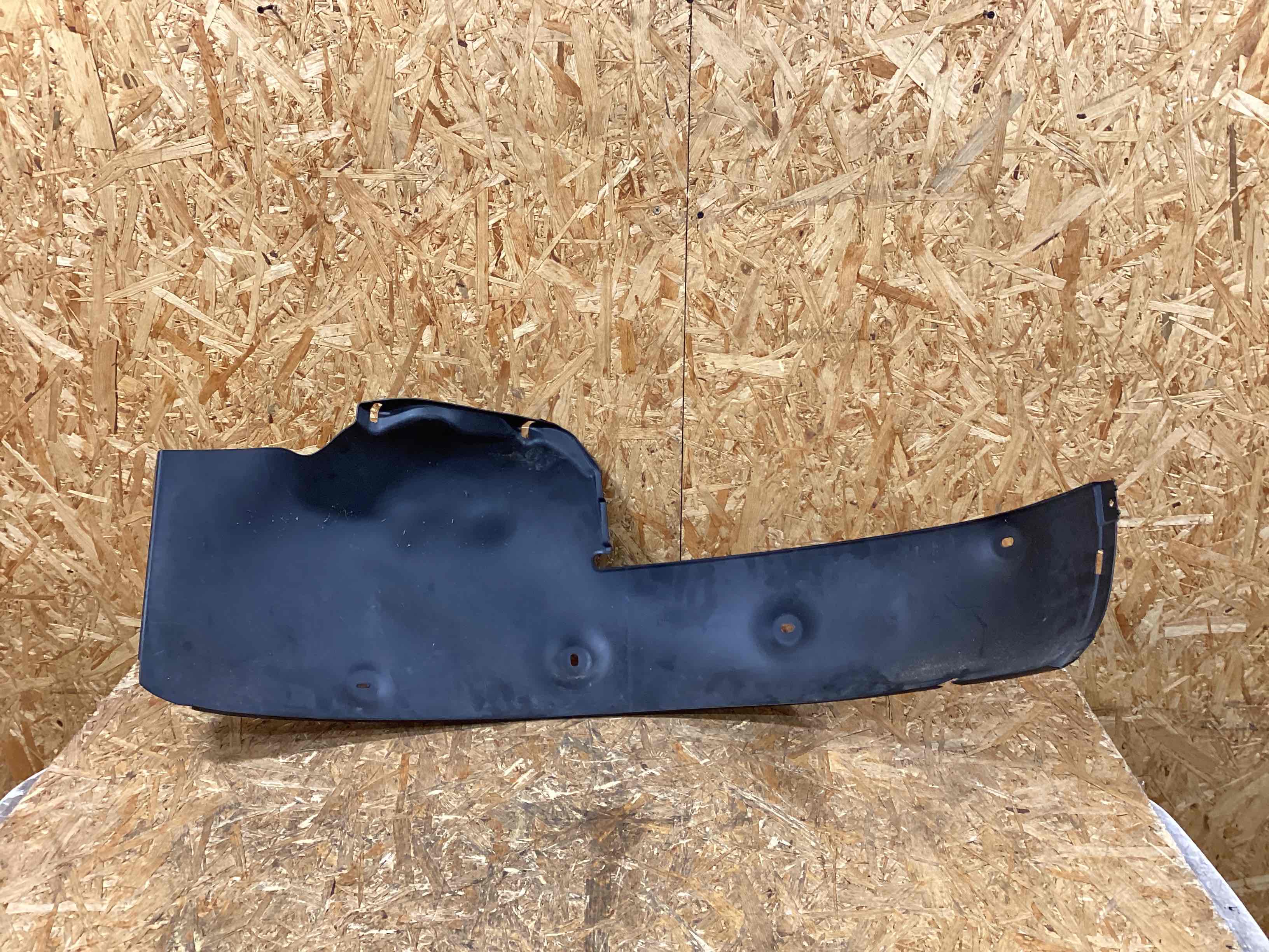 Защита арок задняя правая (подкрылок) Porsche 911 110226-108