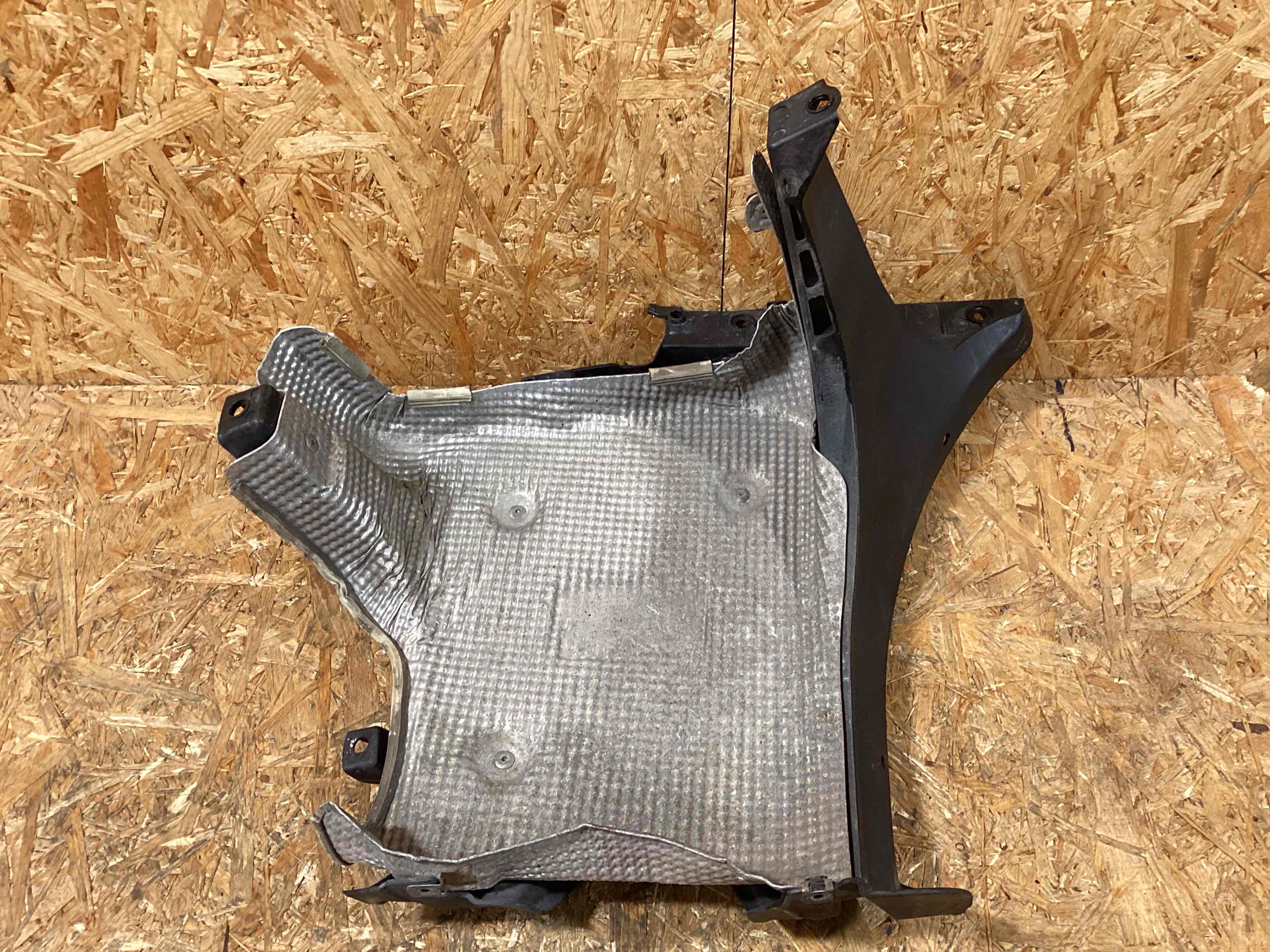 Крепление бампера Porsche 911 110226-110