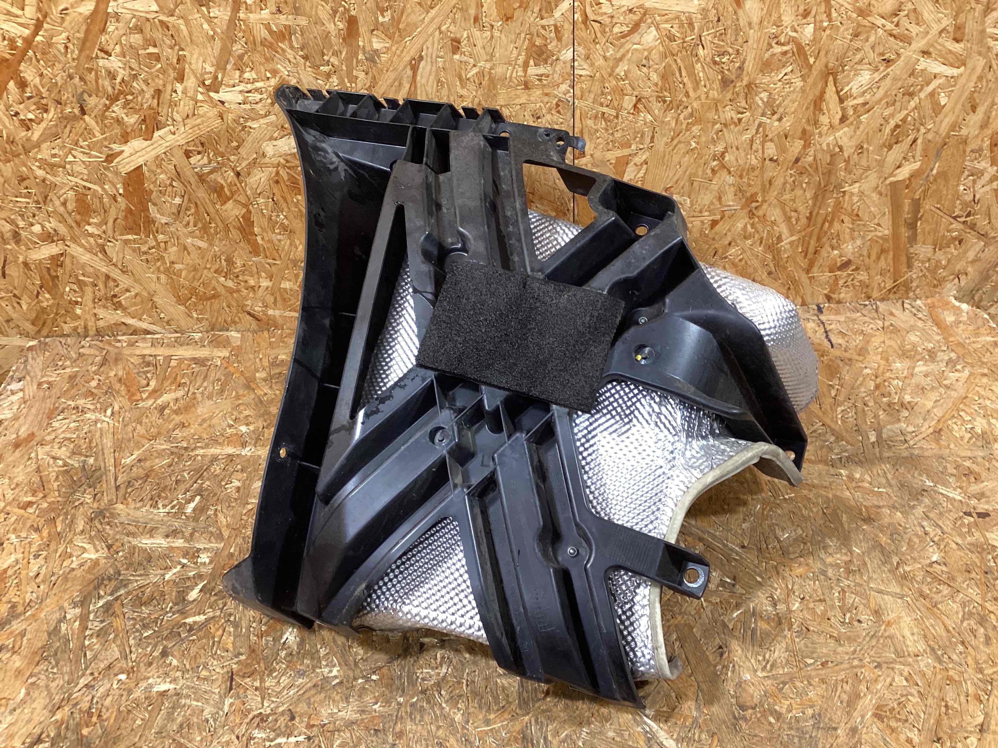 Крепление бампера Porsche 911 110226-110