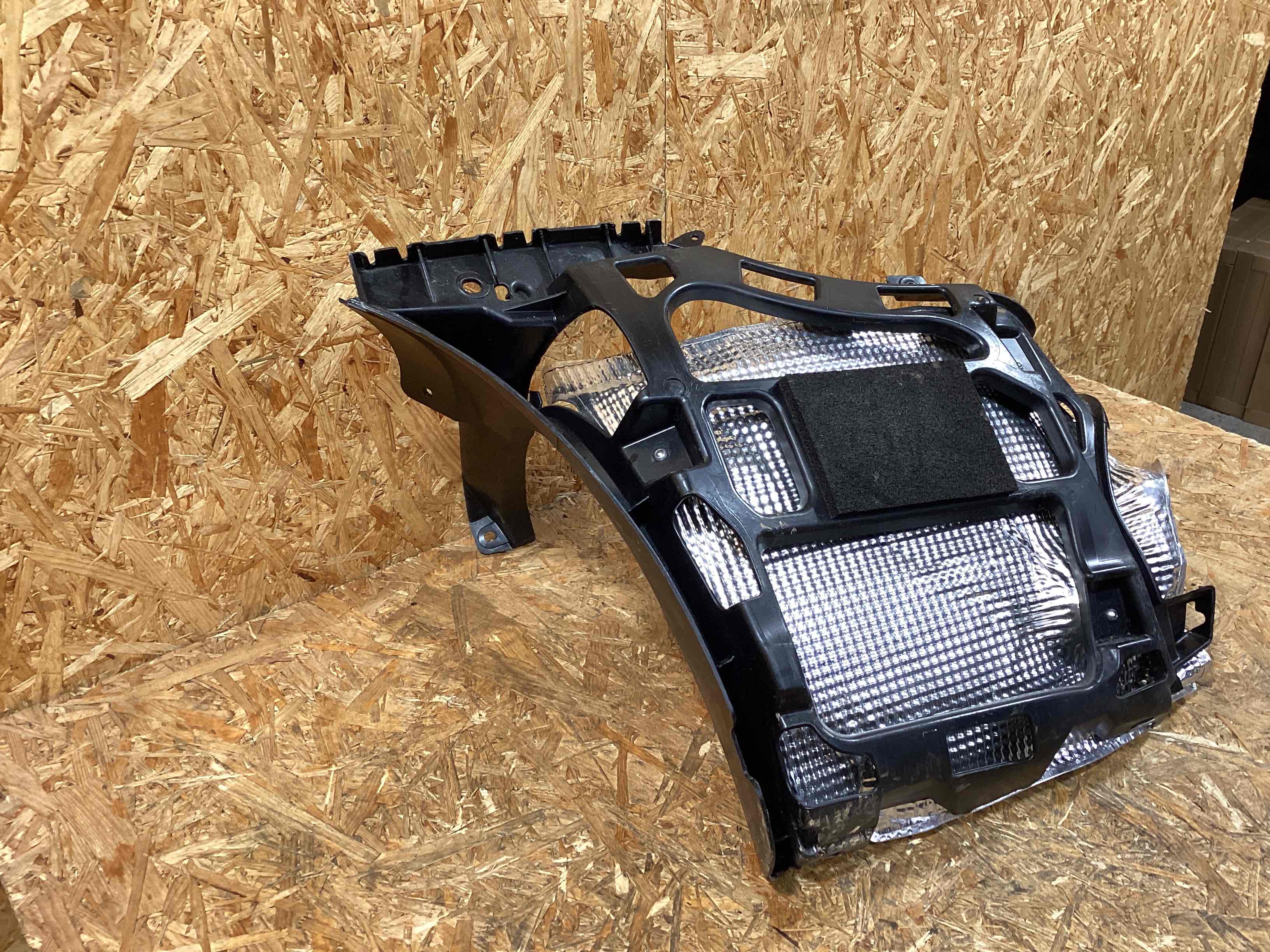 Крепление бампера Porsche 911 110226-111