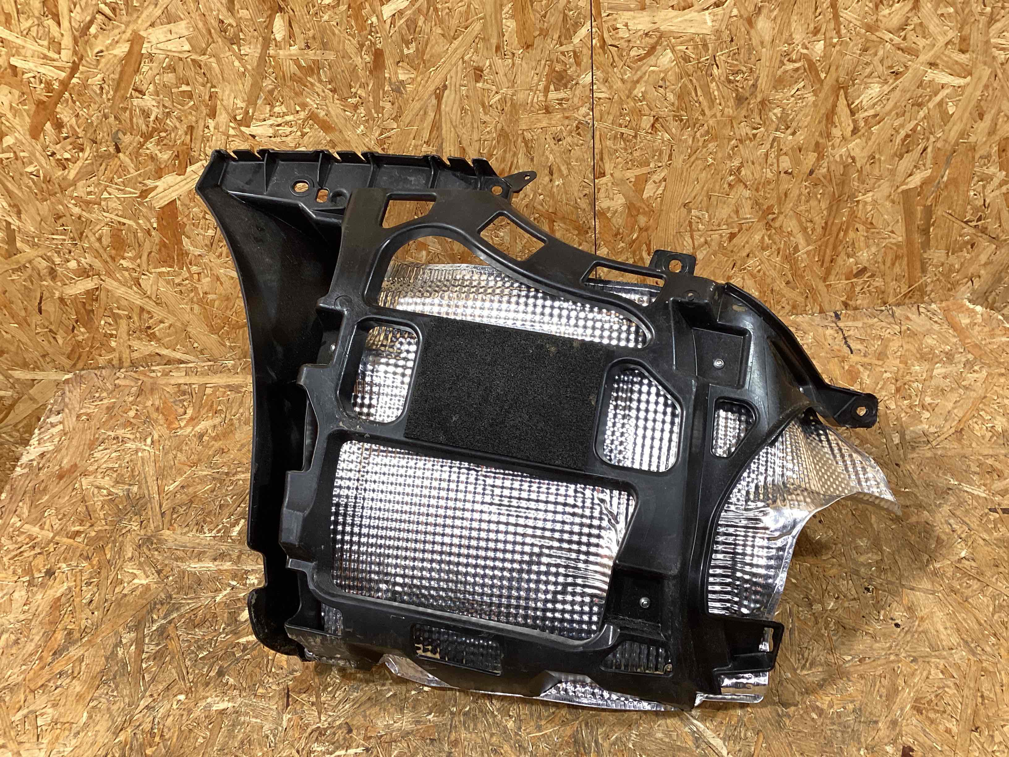 Крепление бампера Porsche 911 110226-111