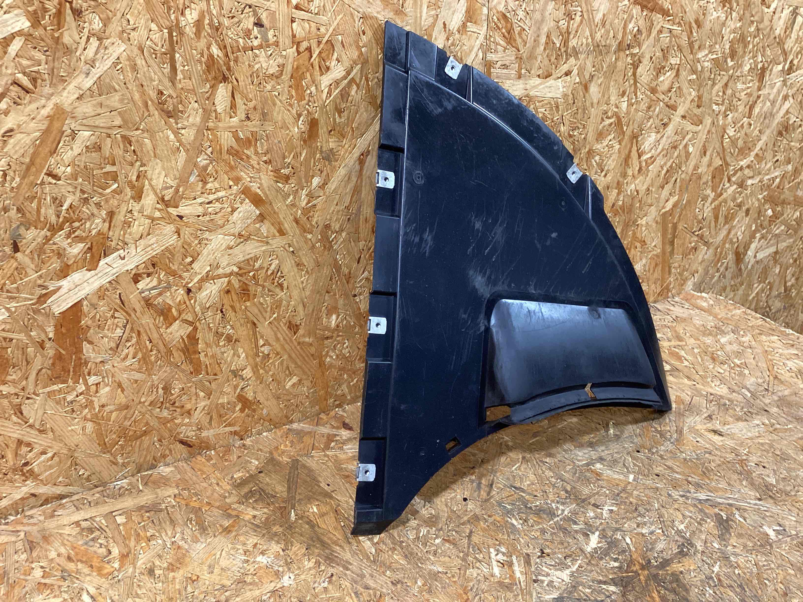 Защита арок передняя левая (подкрылок) Porsche Taycan 110226-116