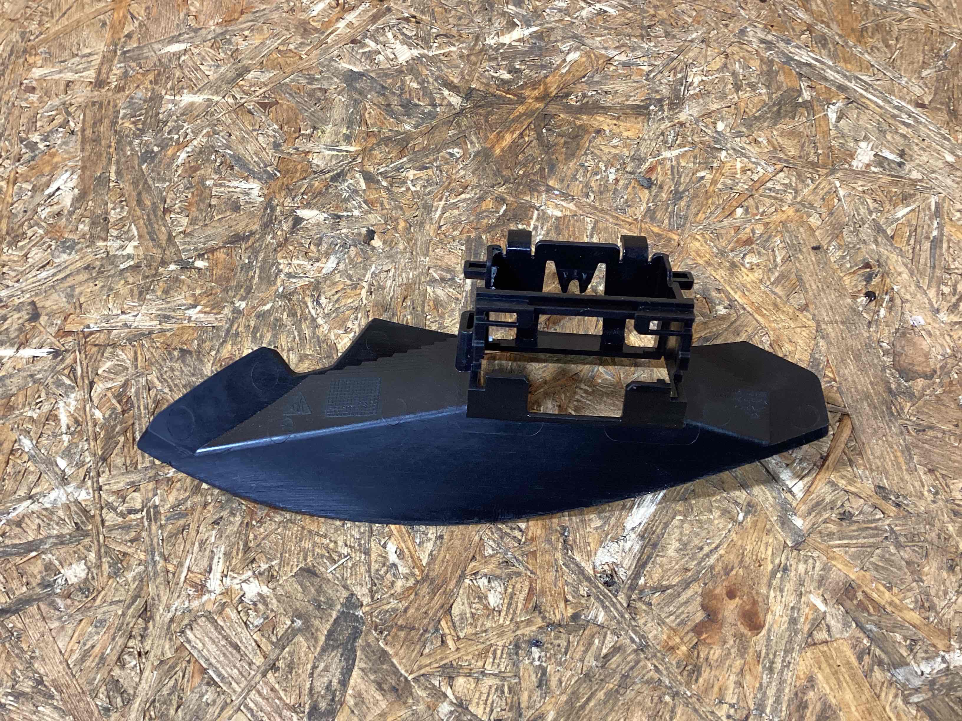 Крепление, кронштейн Porsche Macan 110226-119