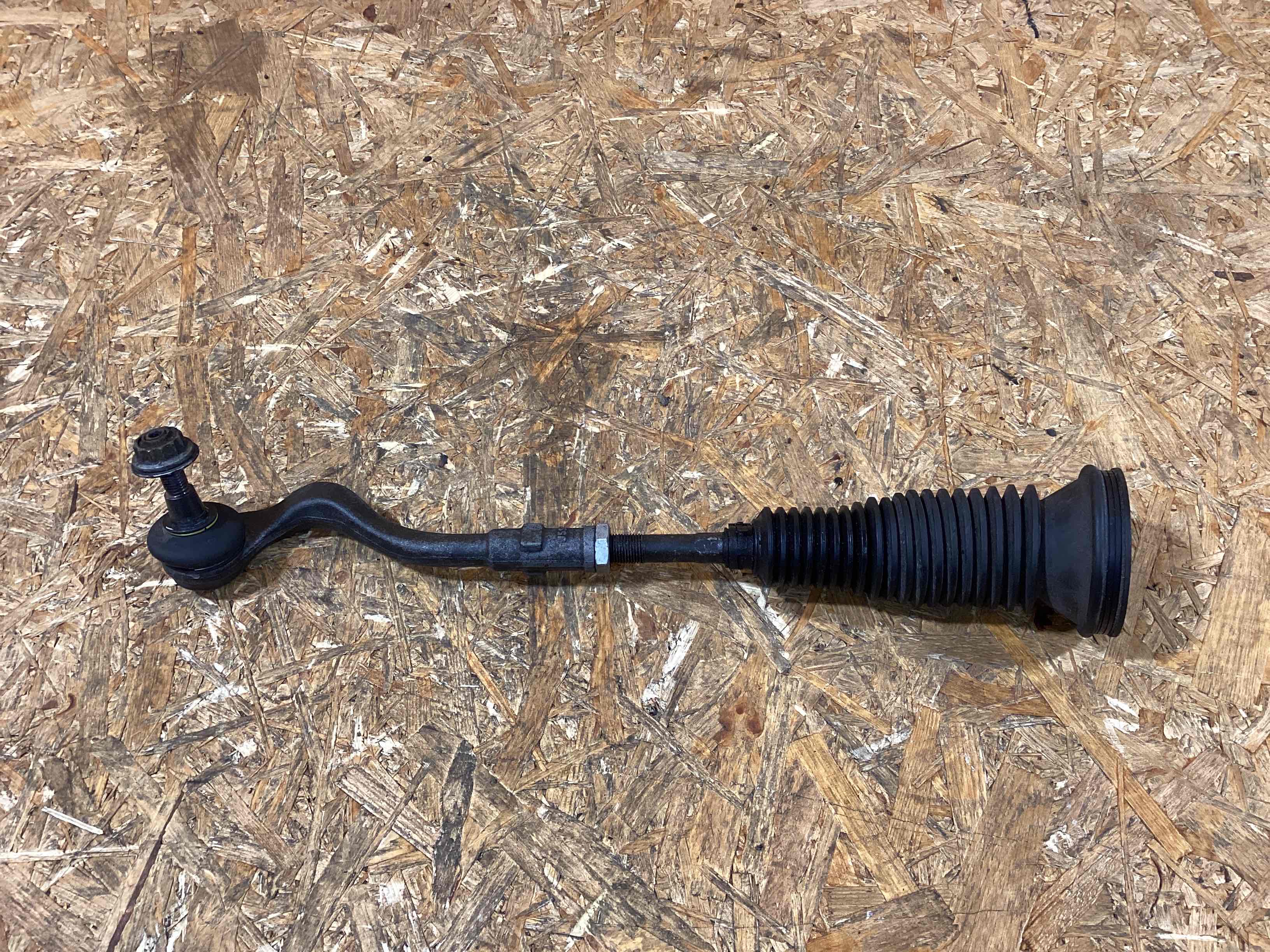 Наконечник рулевой Porsche Macan 110226-124