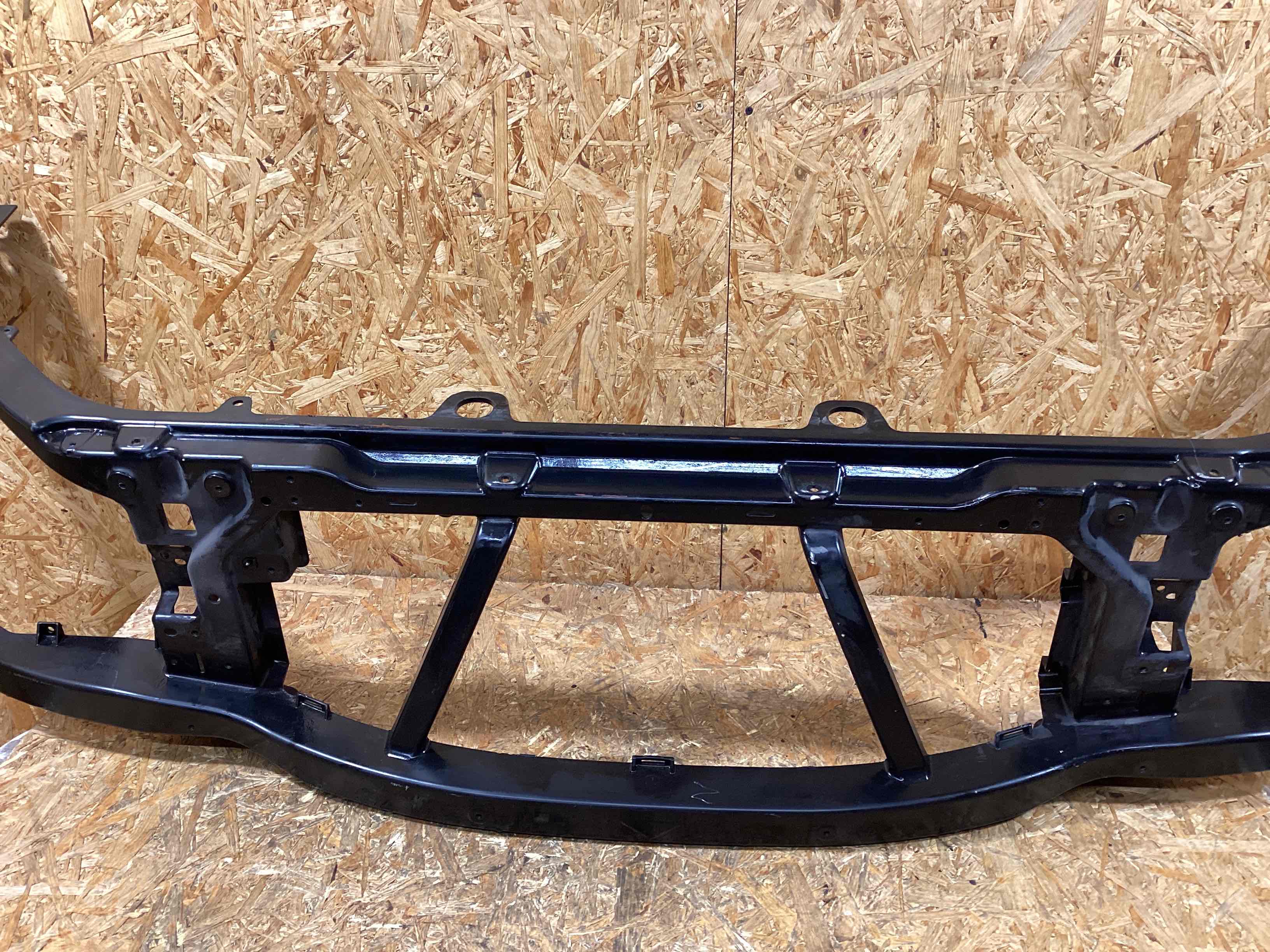 Передняя панель крепления облицовки (телевизор) Land Rover Range Rover Sport L494 110226-126