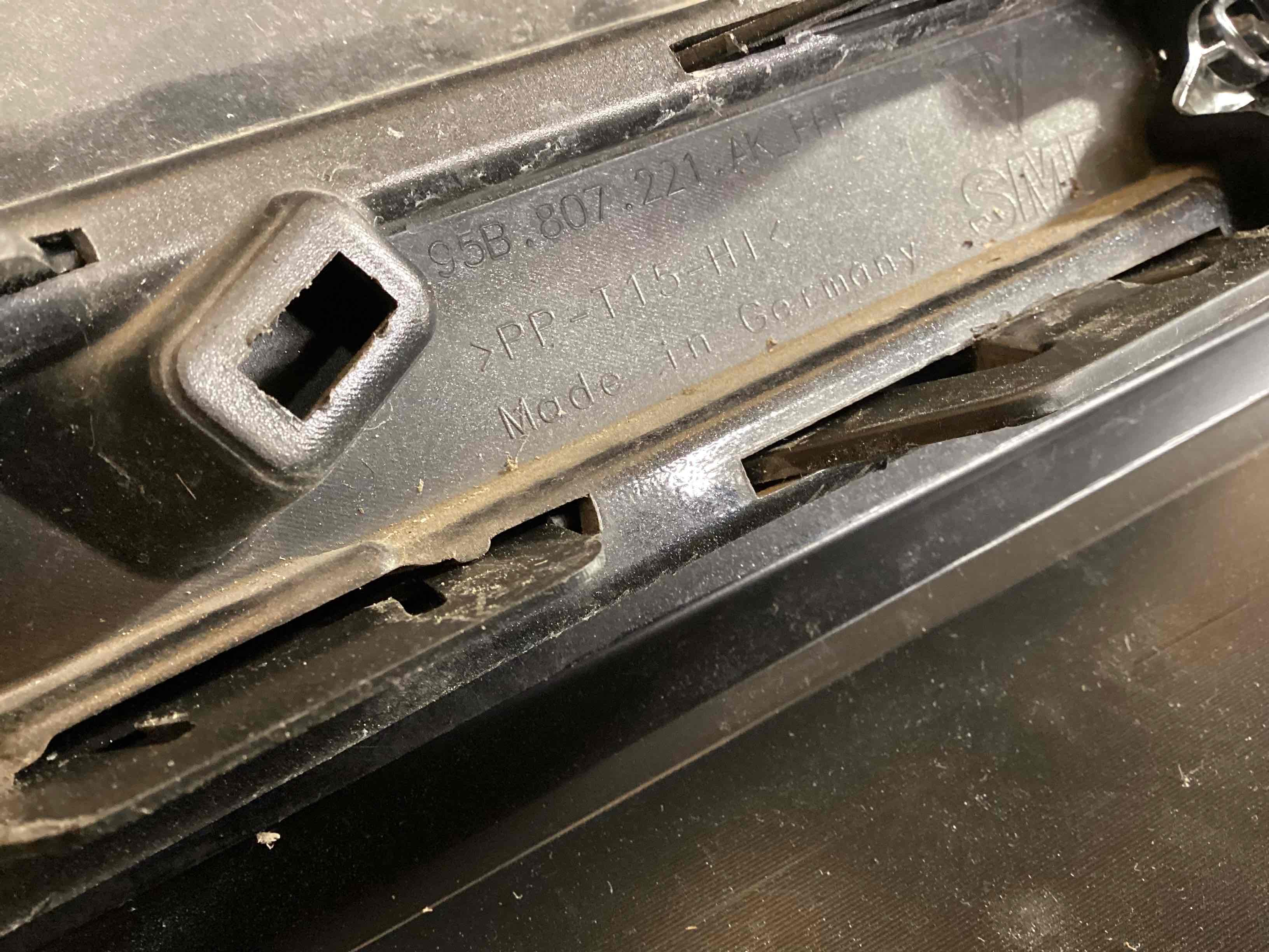 Бампер передний Porsche Macan 100326-115