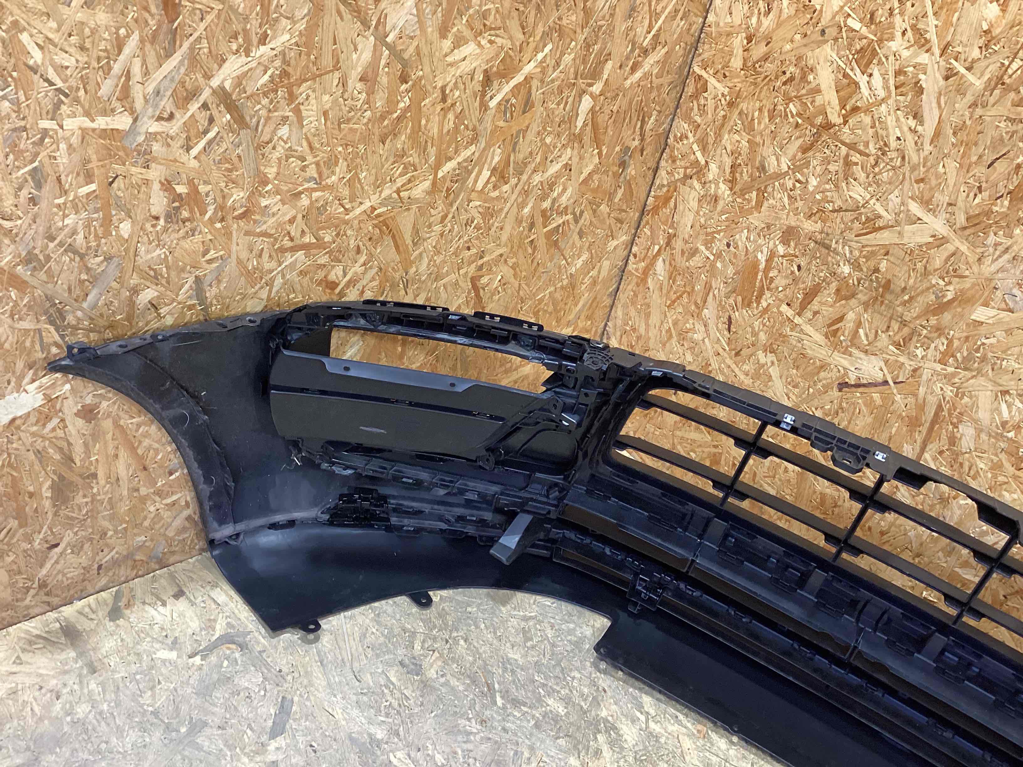 Бампер передний Porsche Macan 100326-115