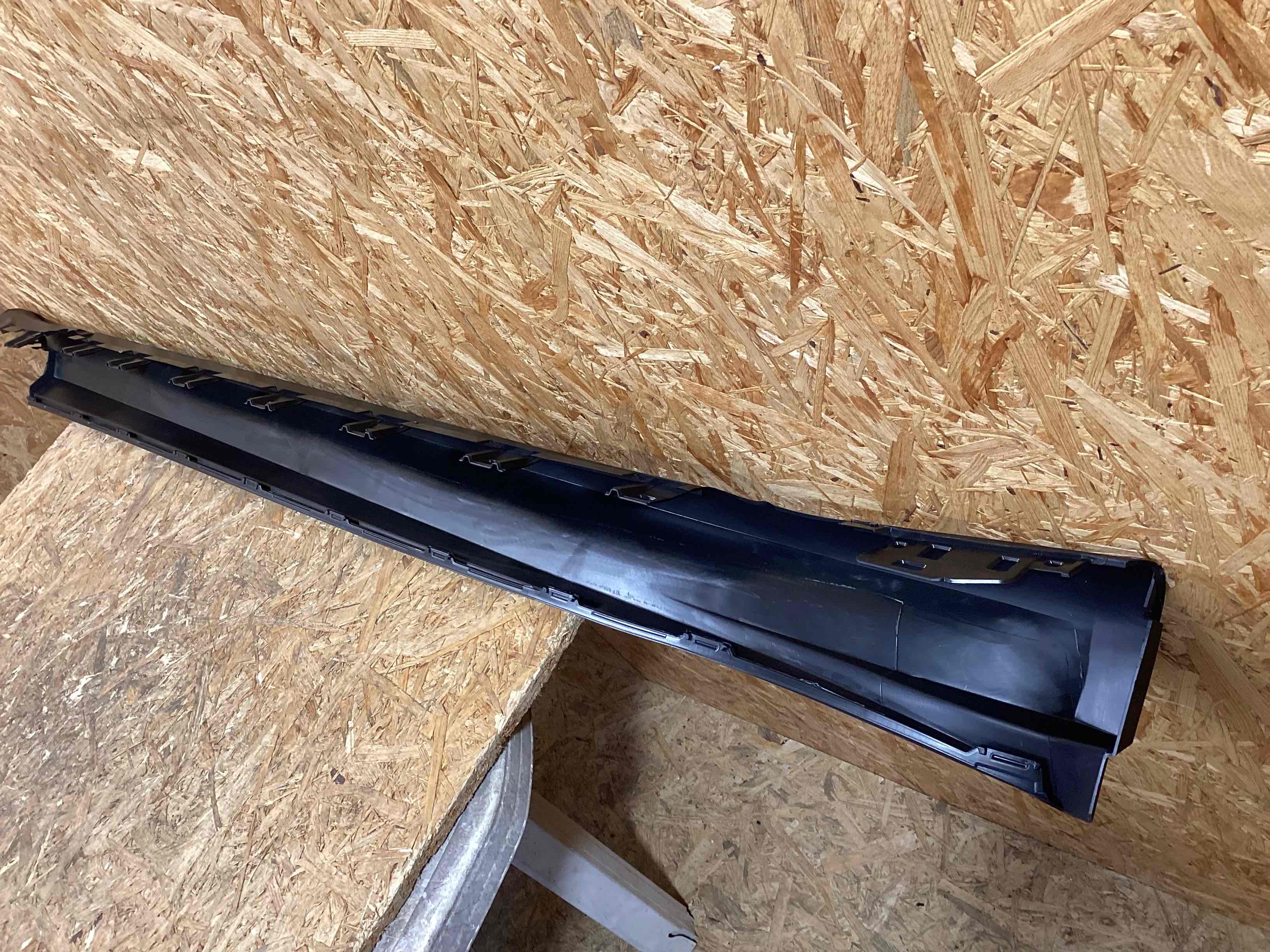 Порог левый Porsche Taycan 110326-103