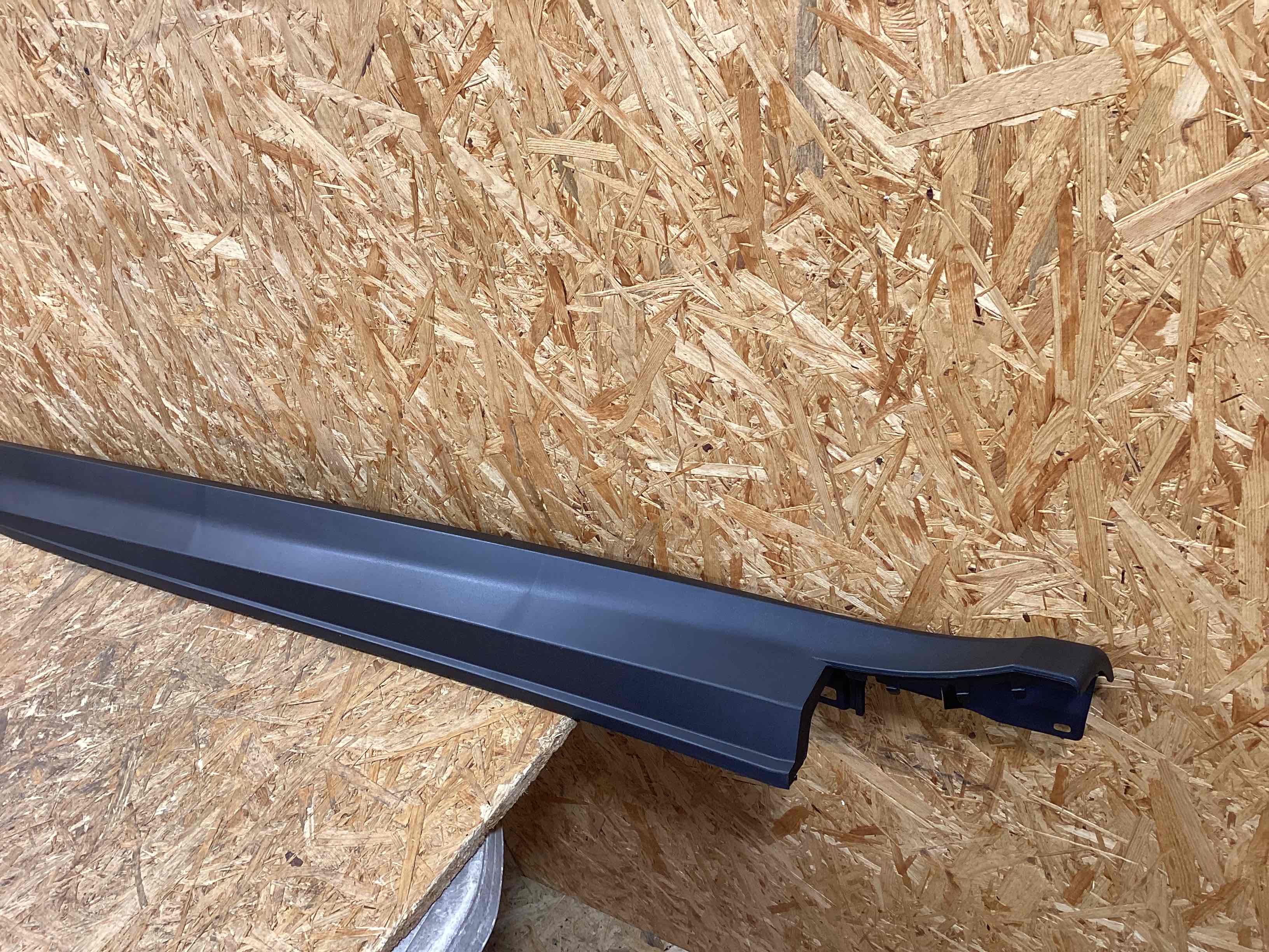 Порог левый Porsche Taycan 110326-104