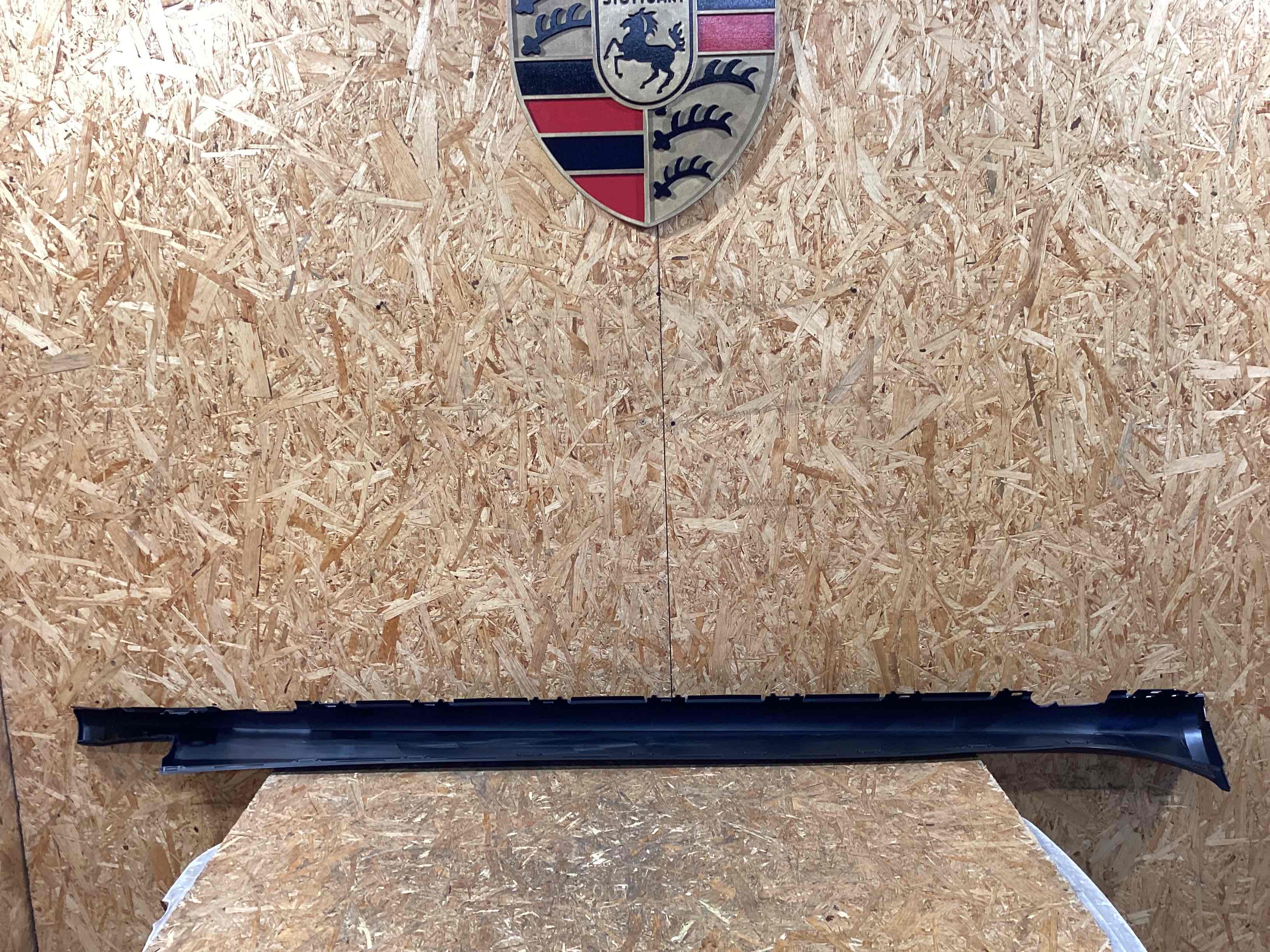 Порог левый Porsche Taycan 110326-104