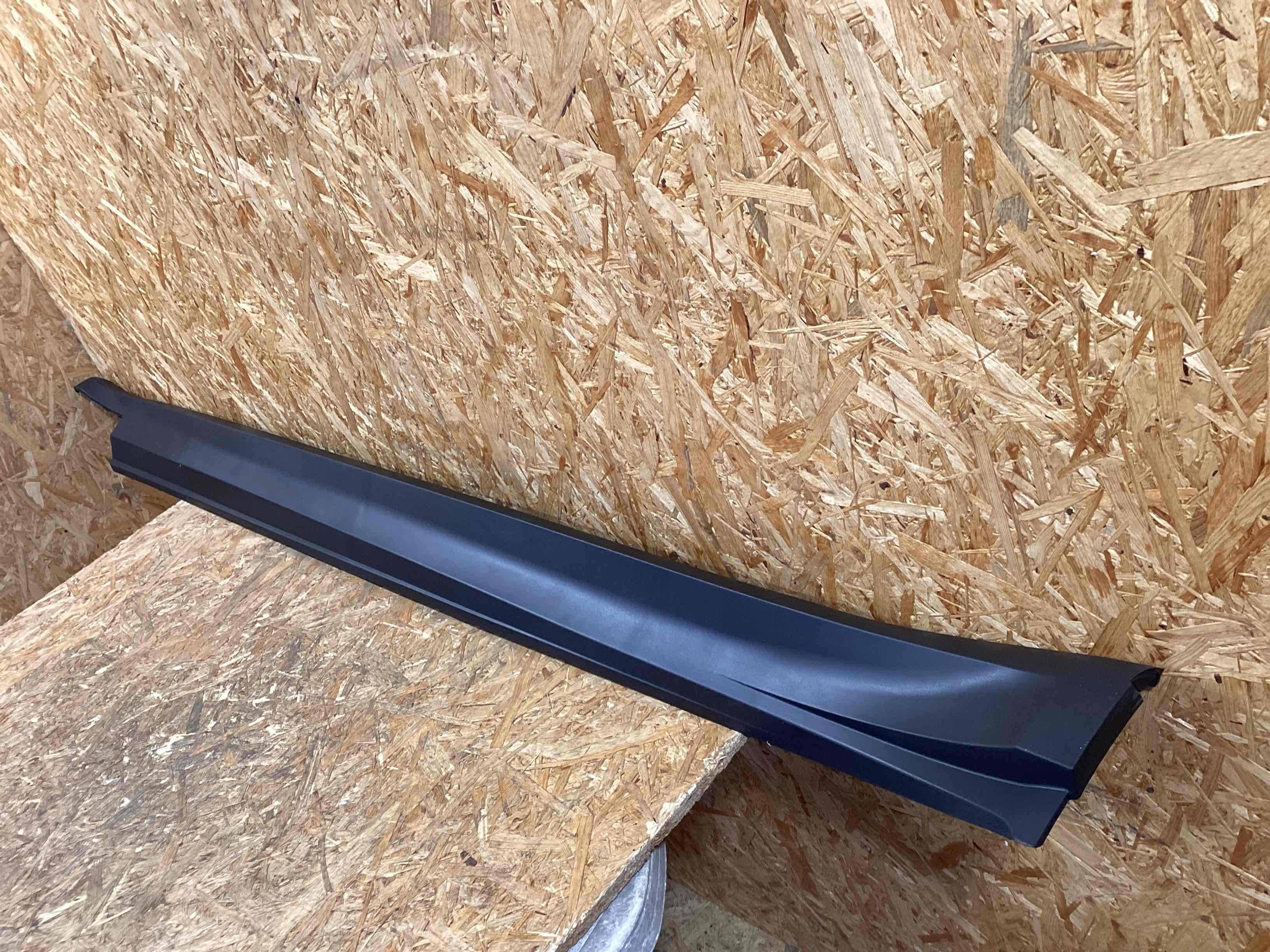 Порог правый Porsche Taycan 110326-106