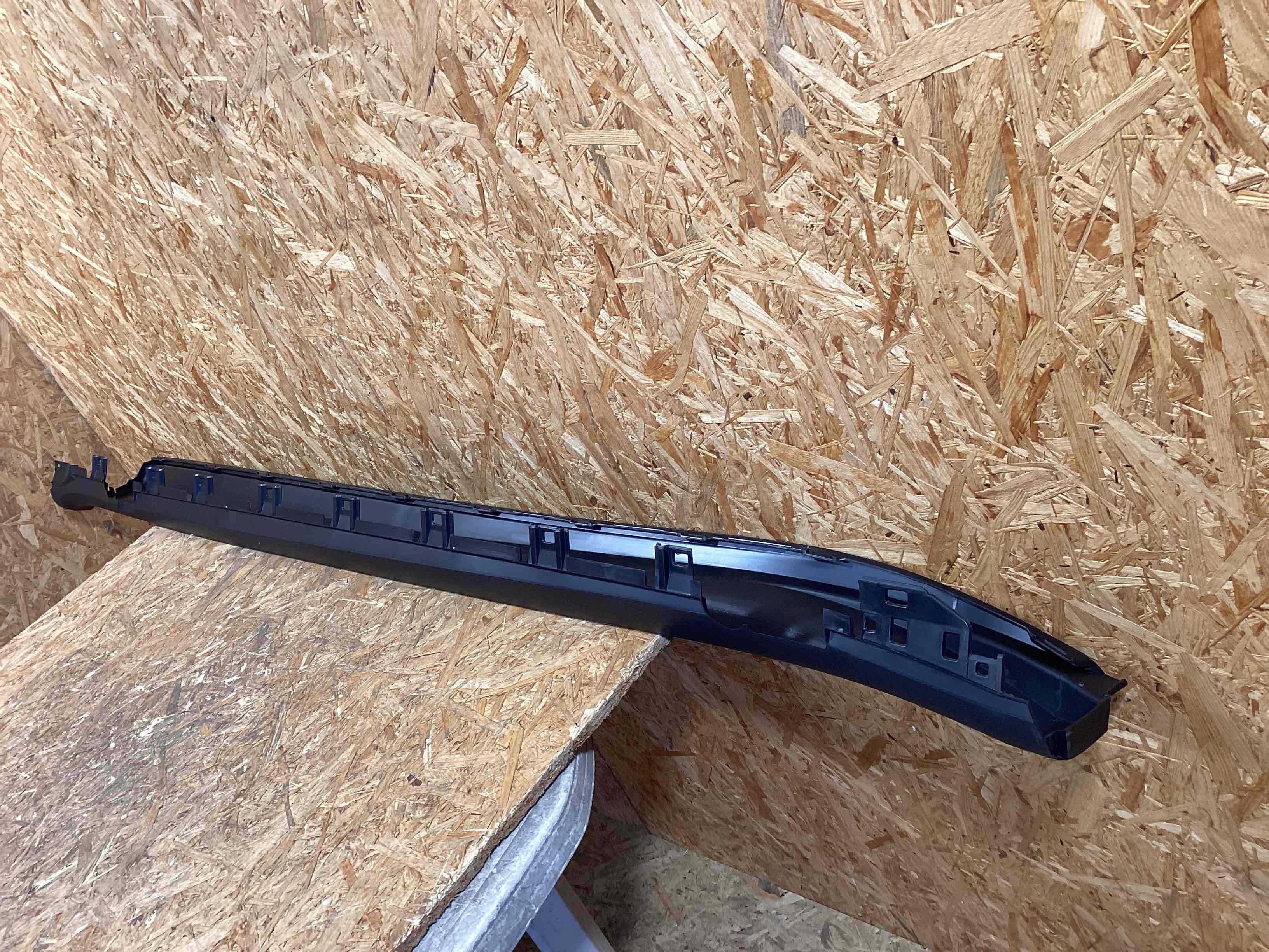 Порог правый Porsche Taycan 110326-107