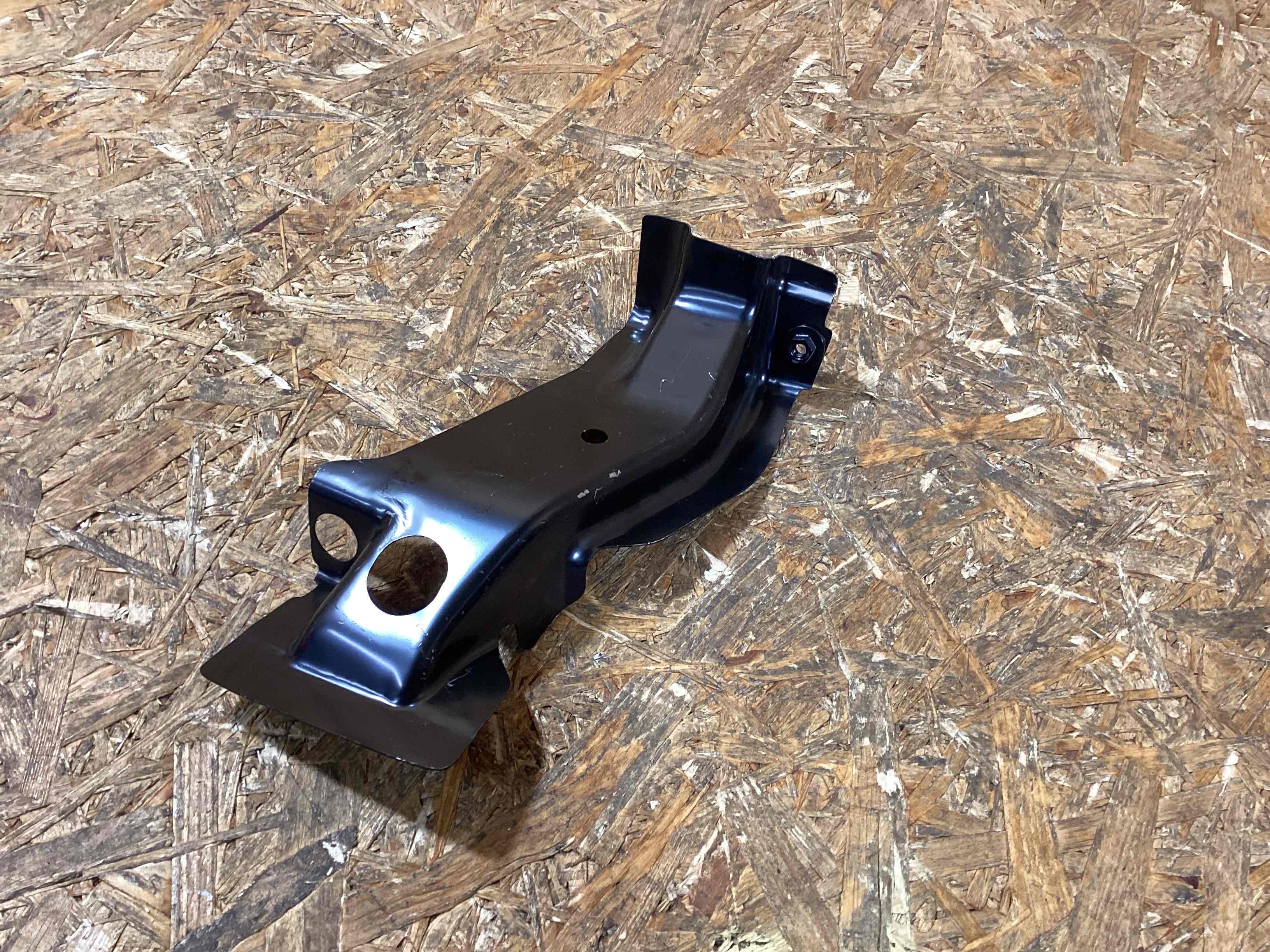 Крепление, кронштейн Porsche Macan 110326-121