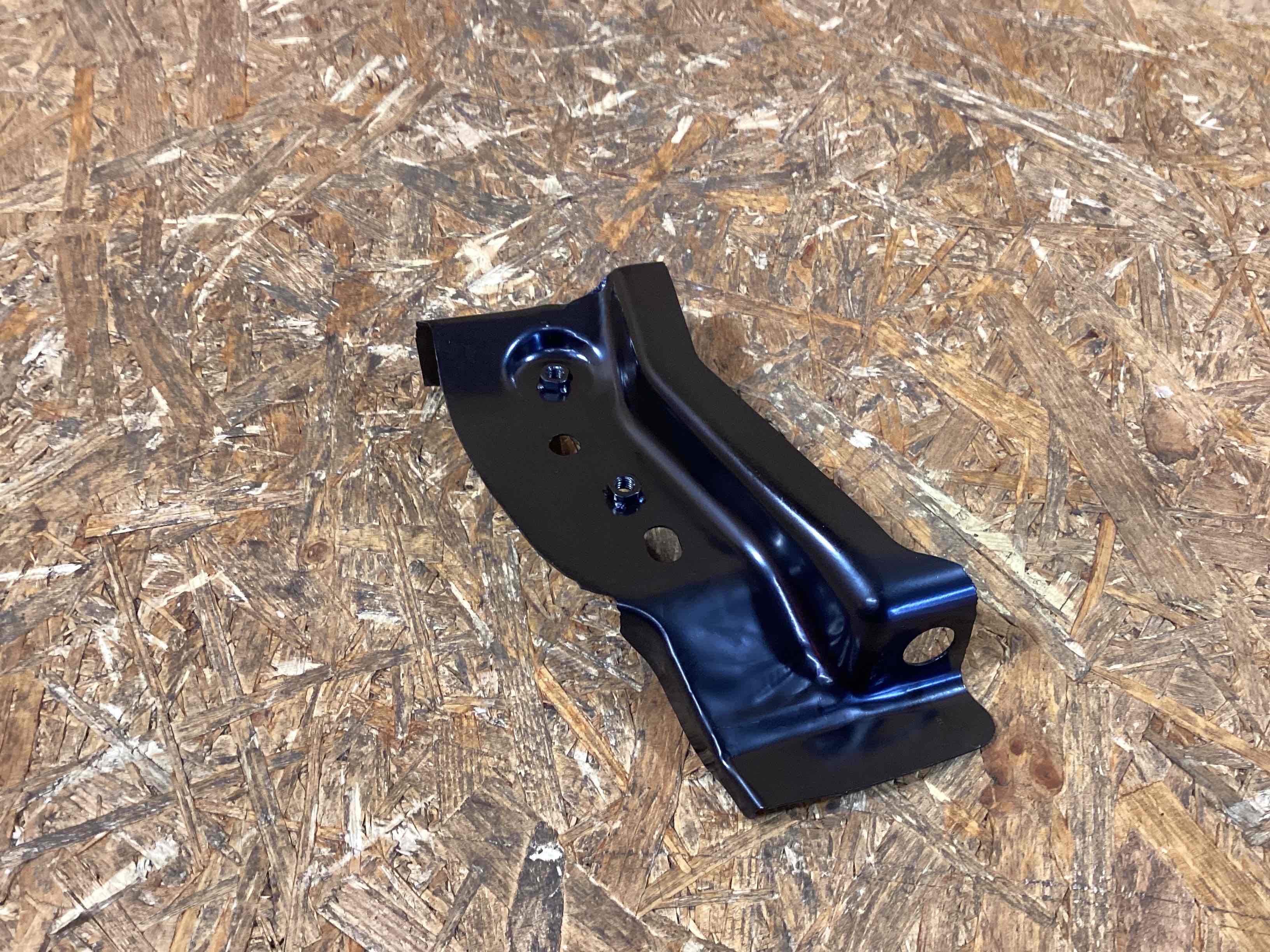 Крепление, кронштейн Porsche Macan 110326-122