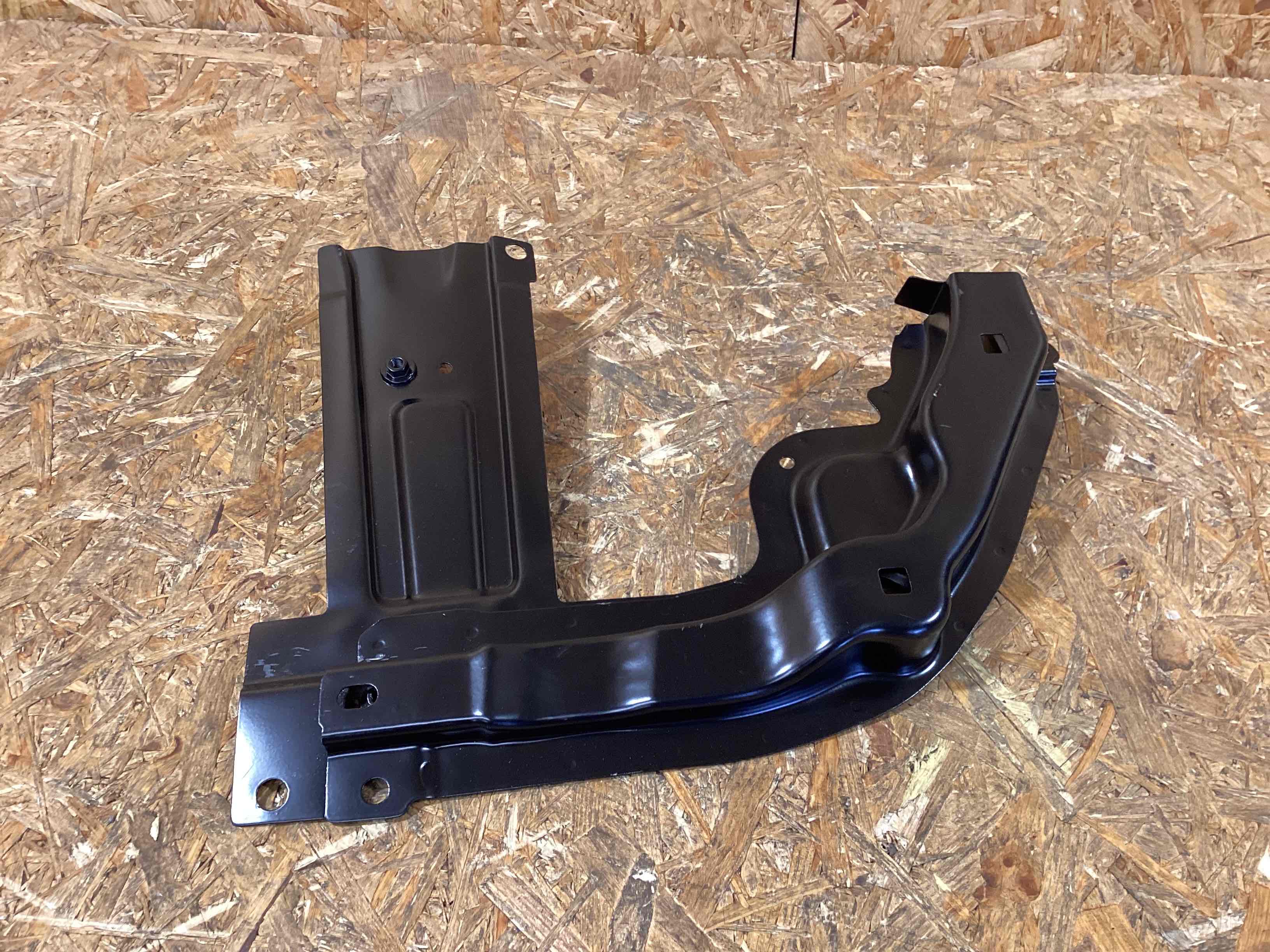 Лонжерон правый Porsche Macan 110326-127